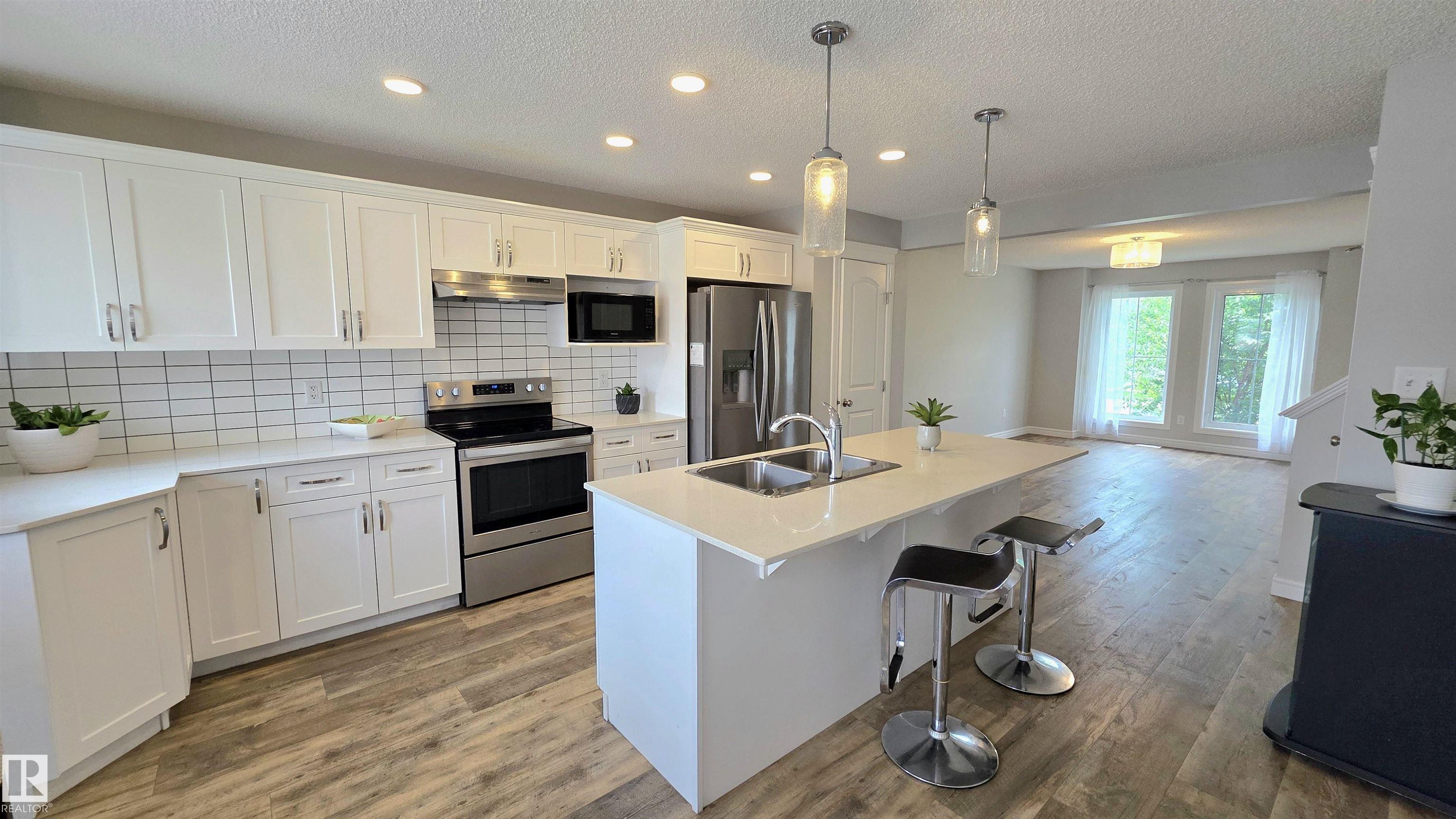 803 Secord Boulevard Nw, Edmonton, MLS® # E4502614