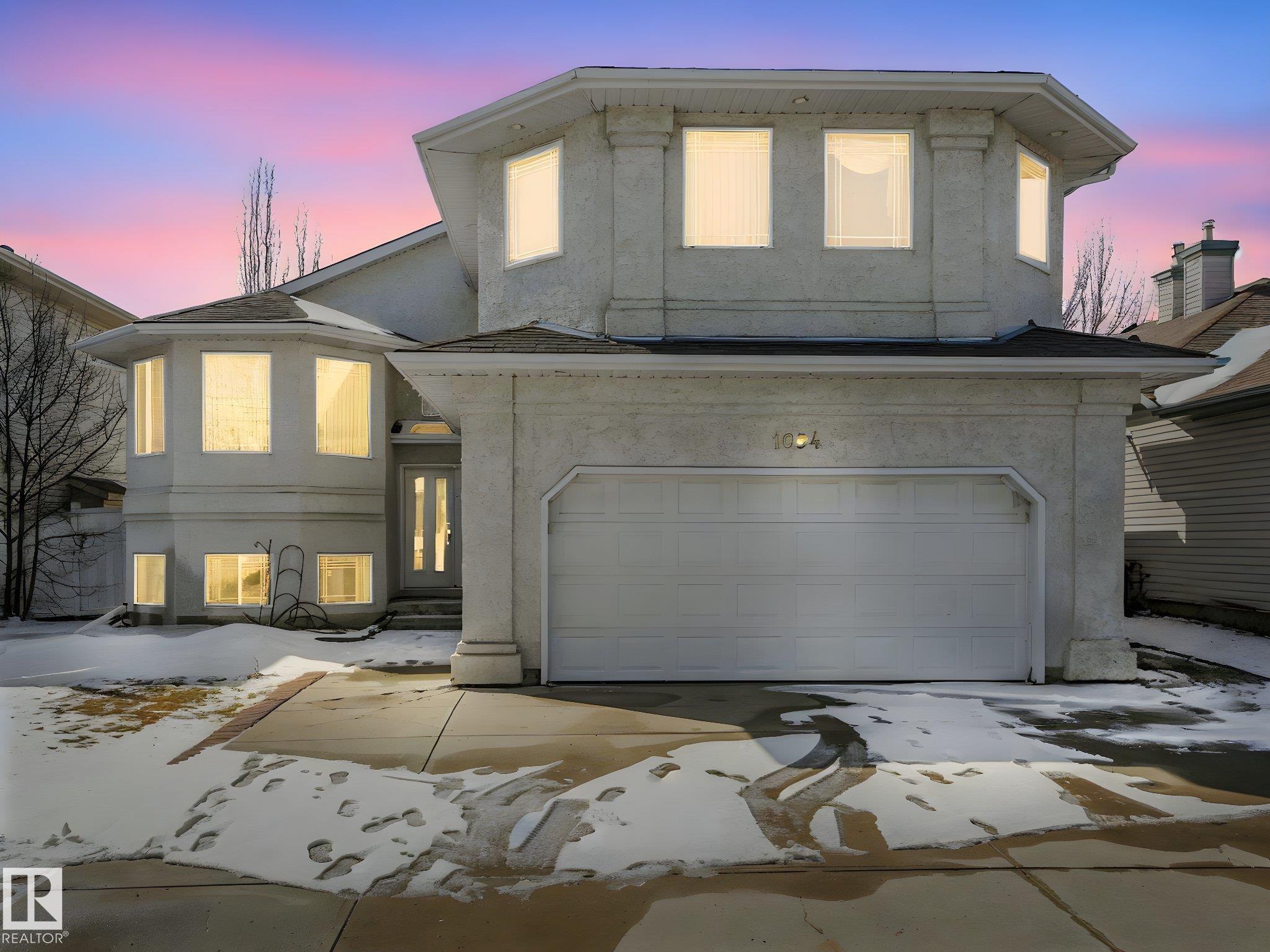 1054 Ormsby Crescent, Edmonton, MLS® # E4502674