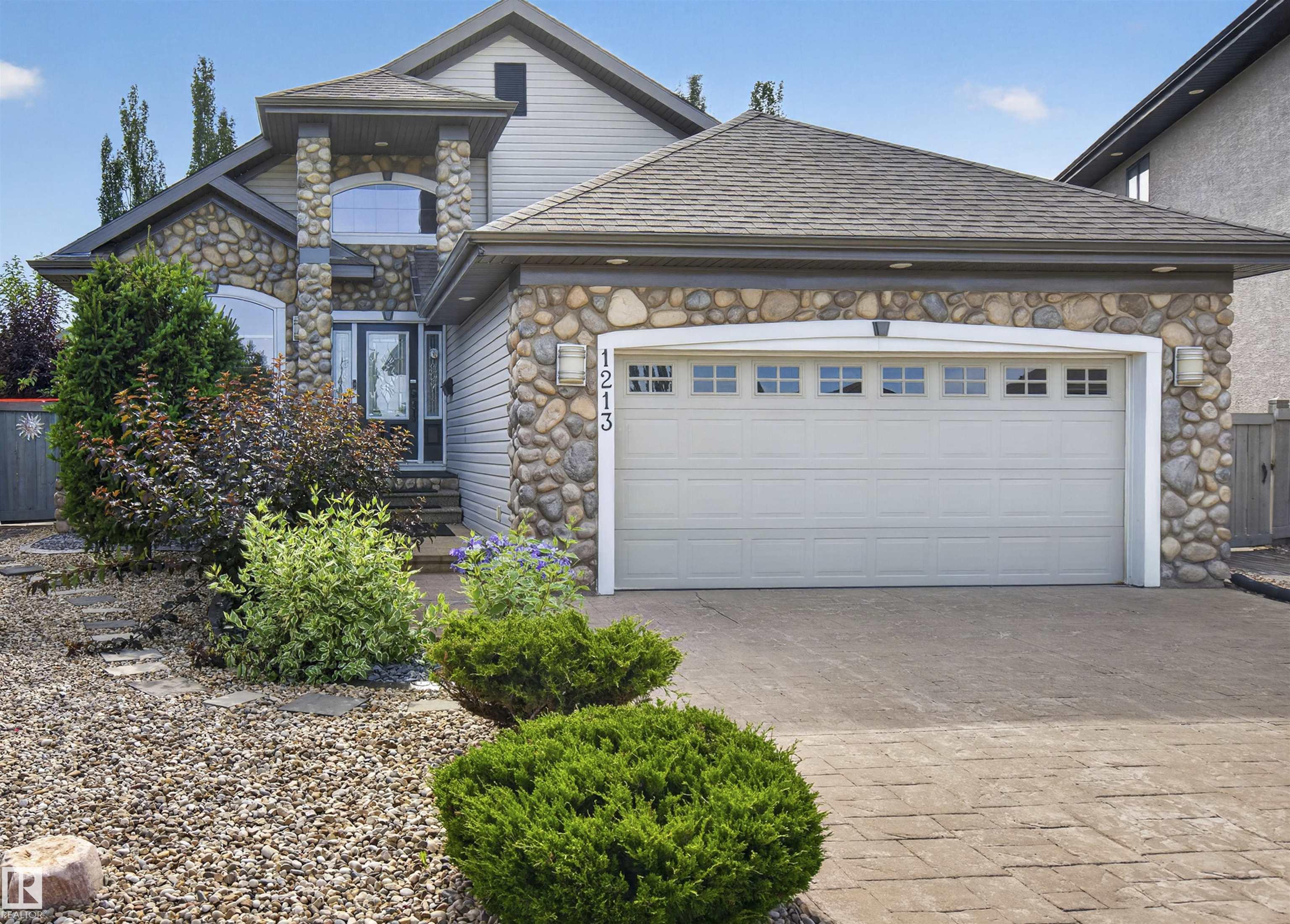 1213 Cunningham Drive, Edmonton, MLS® # E4503030