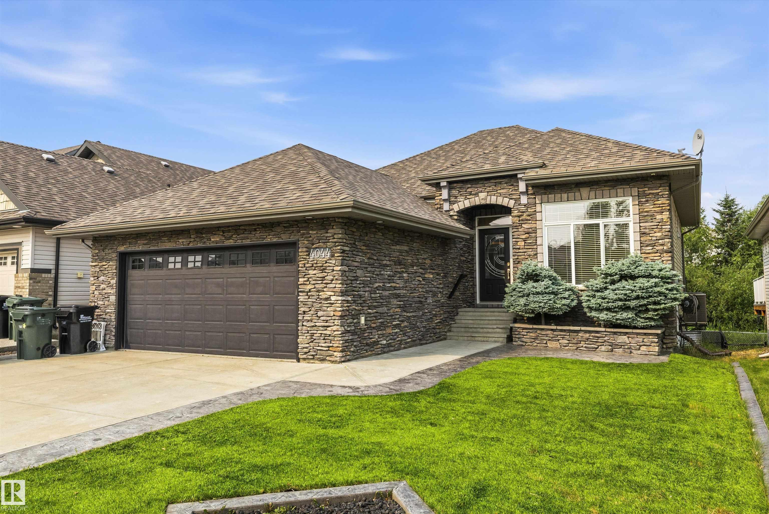 4044 Crowsnest Crescent, Sherwood Park, MLS® # E4504295