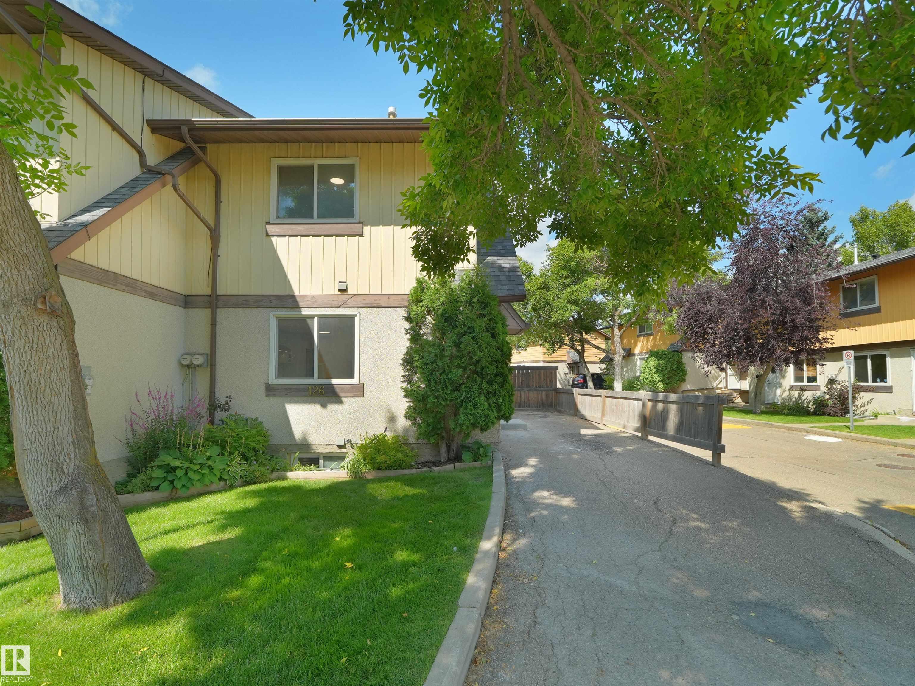 126 Woodstock, Edmonton, MLS® # E4504303