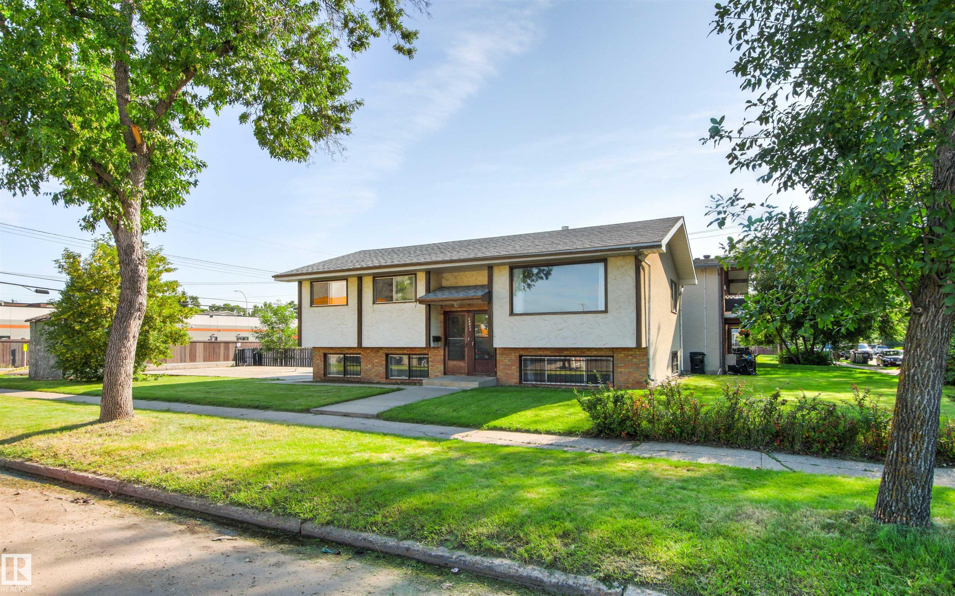 11703 38 Street, Edmonton, MLS® # E4504609