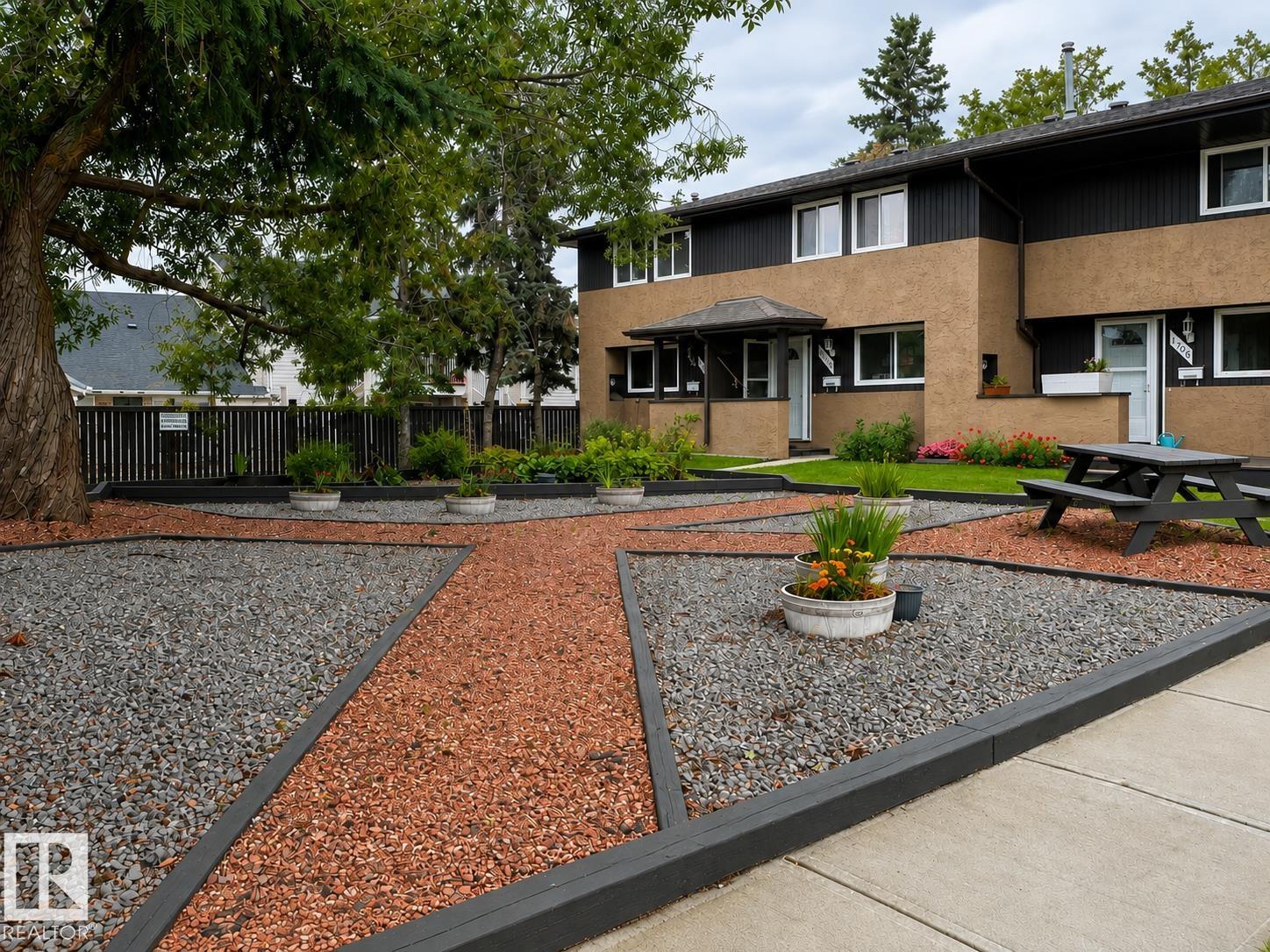 1704 37 Street, Edmonton, MLS® # E4504805