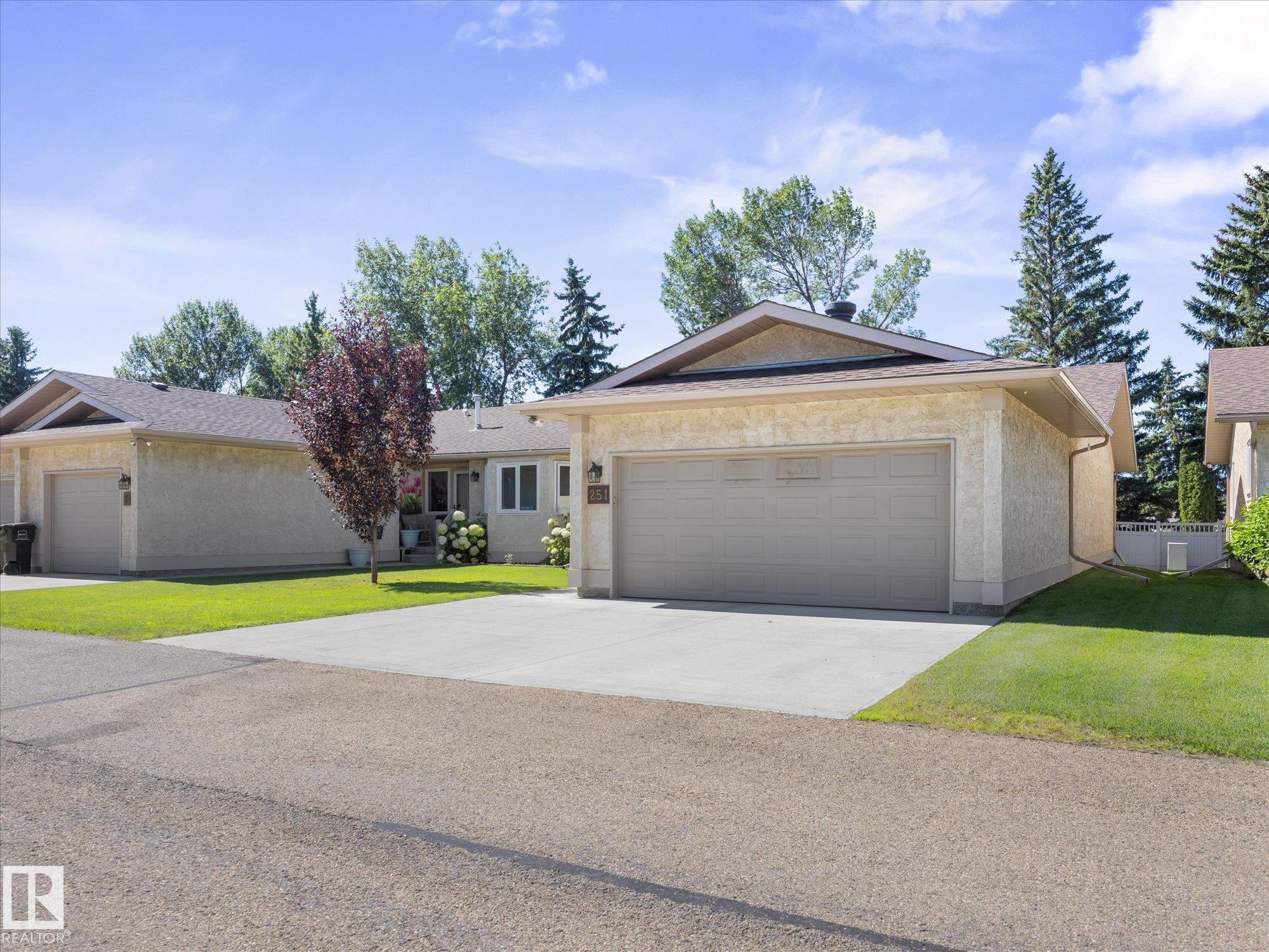 251 Knottwood Road N, Edmonton, MLS® # E4504998