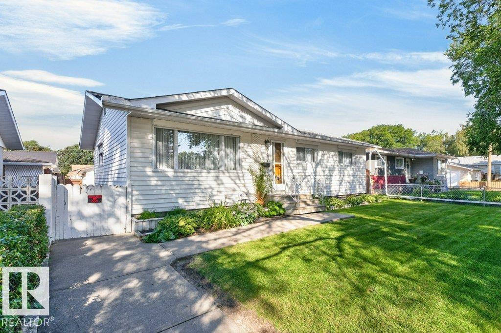 11042 152 Street, Edmonton, MLS® # E4505770