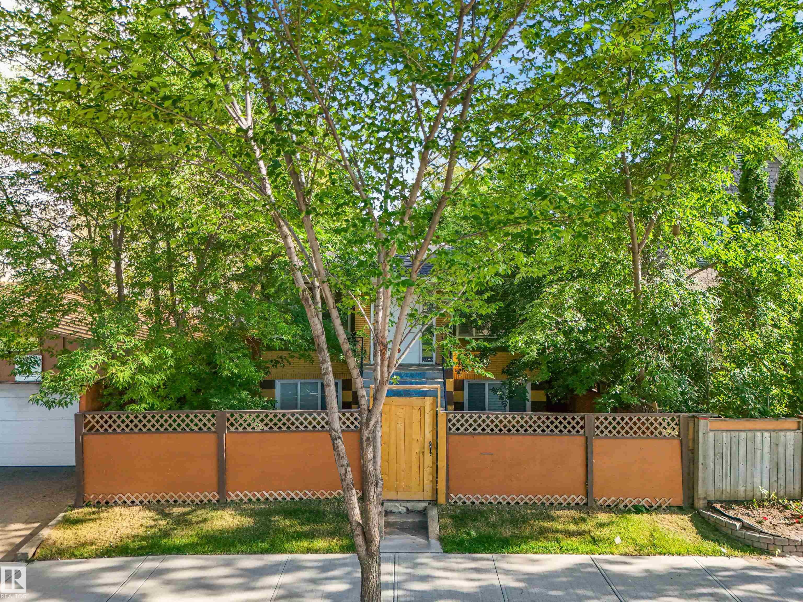 9347 105 Avenue Nw, Edmonton, MLS® # E4506071
