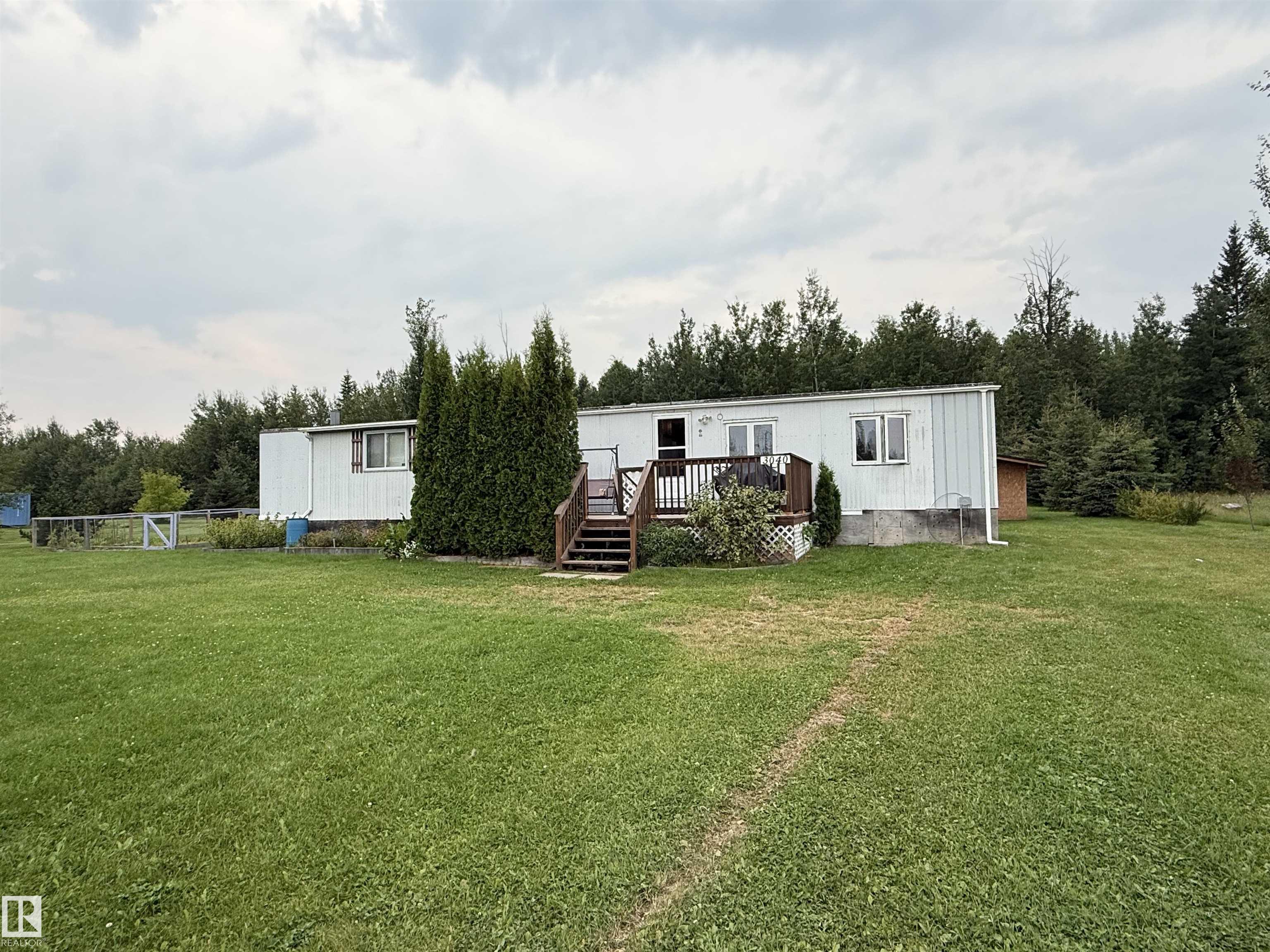 3040 Central Drive, Rural Opportunity M.d., MLS® # E4506080
