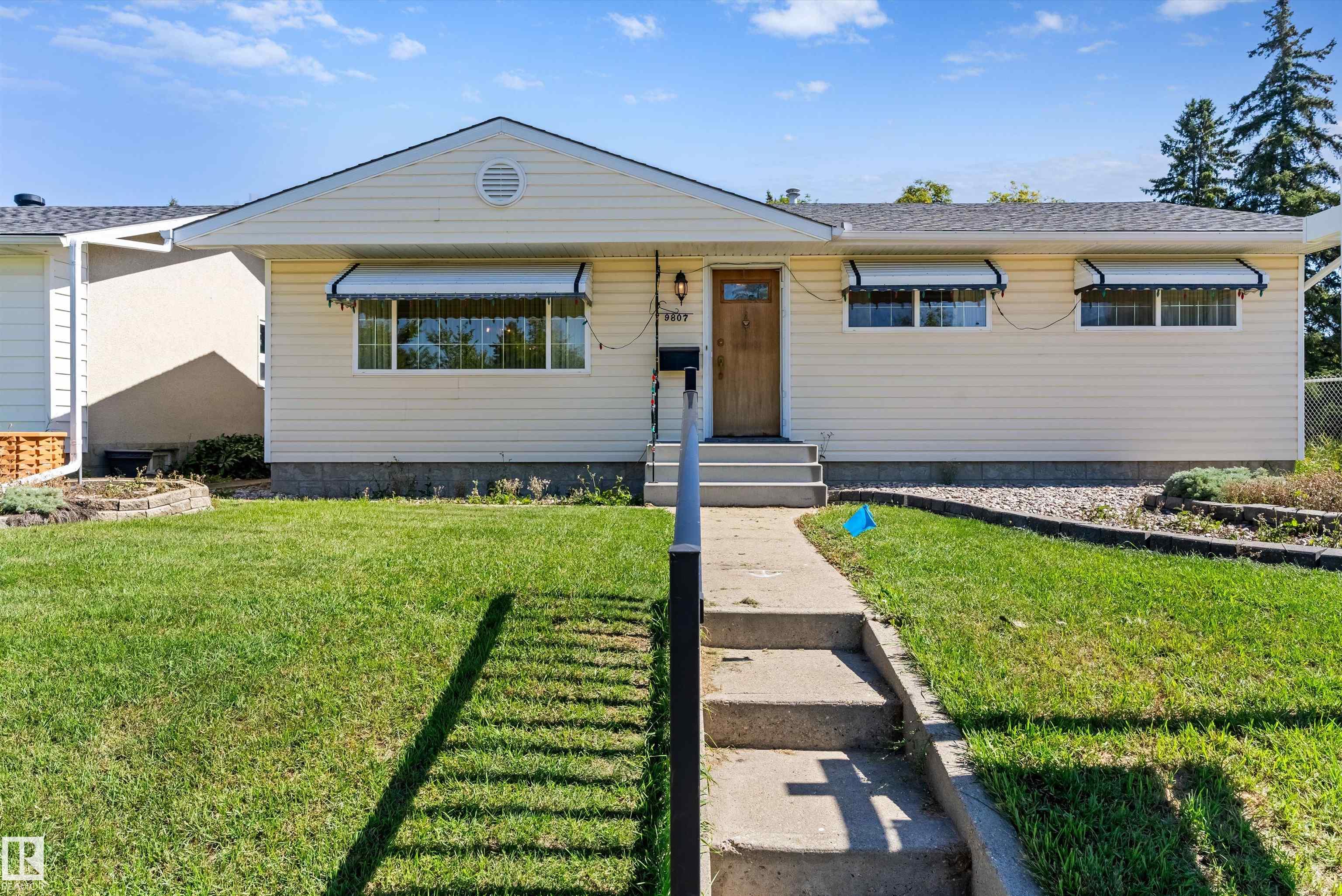 9807 165 Street, Edmonton, MLS® # E4506160