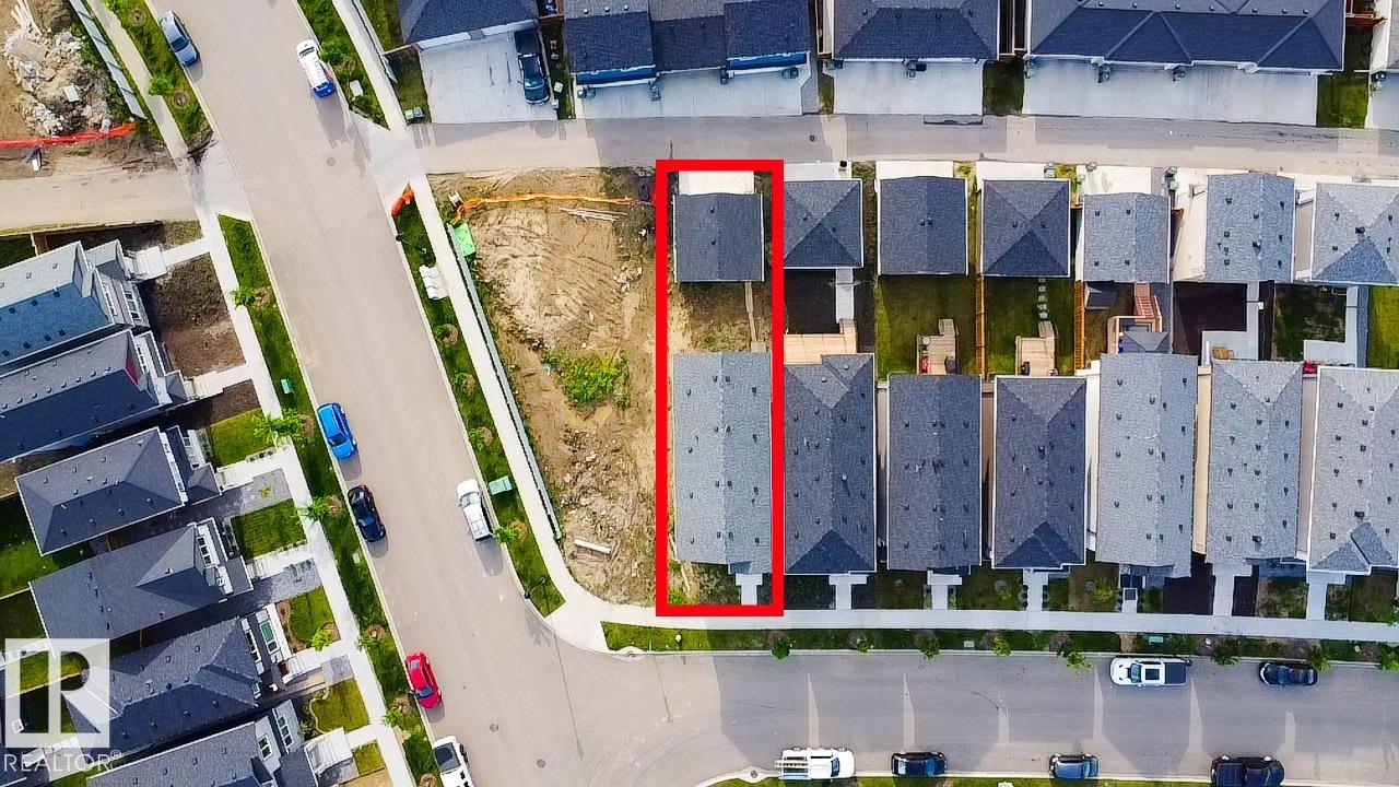 Real Estate Listing MLS E4506182