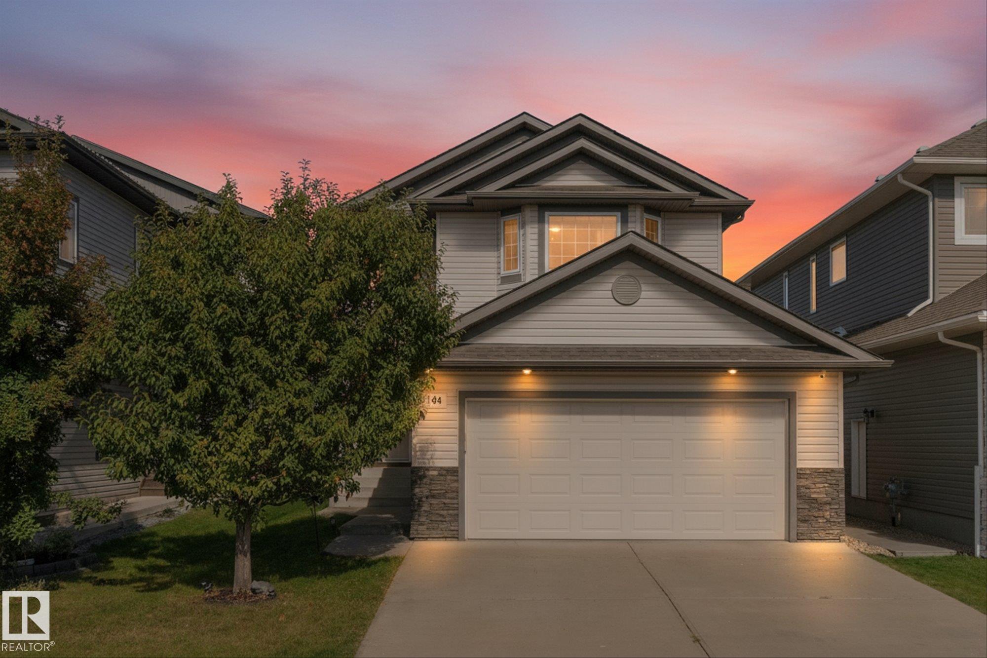 54 Woodhill Lane, Fort Saskatchewan, MLS® # E4506438