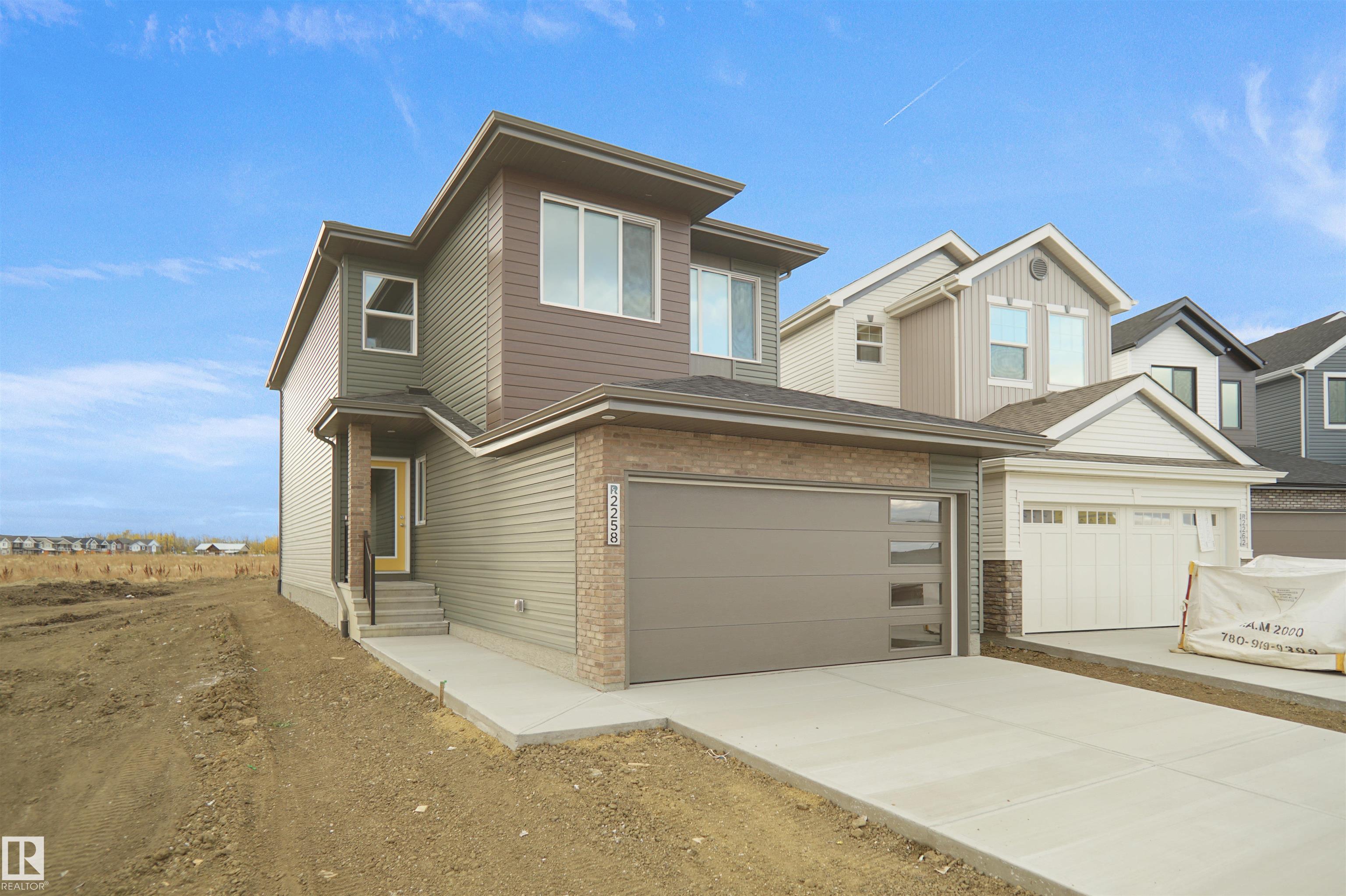 4392 Clayton Way, Edmonton, MLS® # E4506818