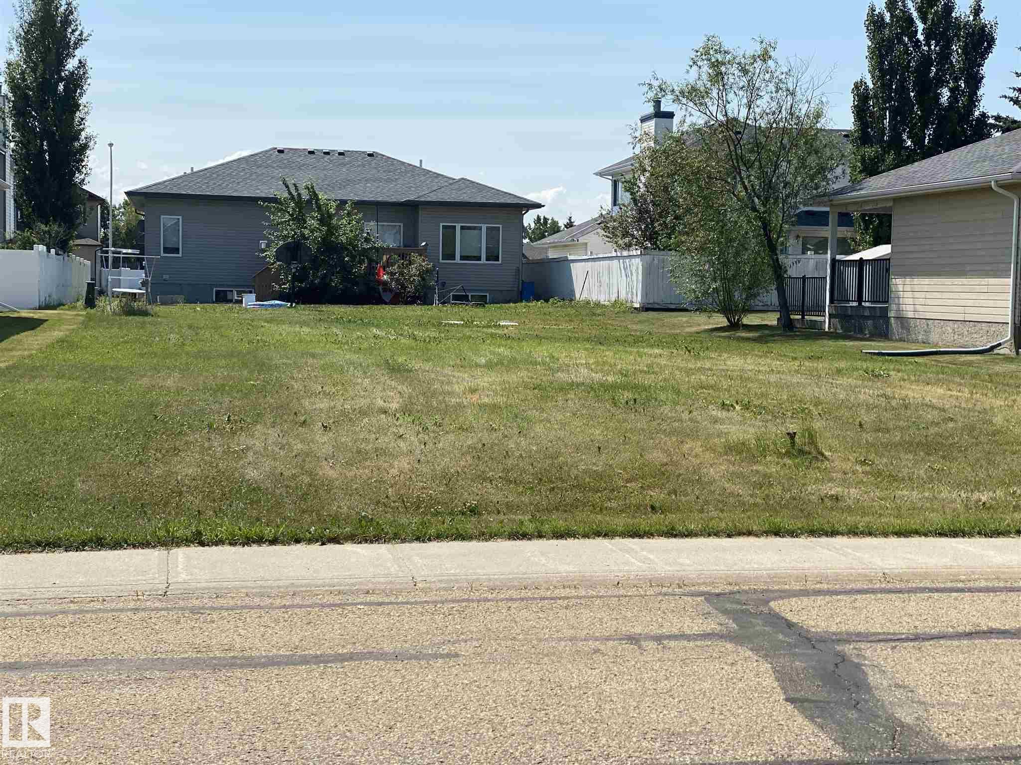 4305 60 Avenue, Vegreville, MLS® # E4507562