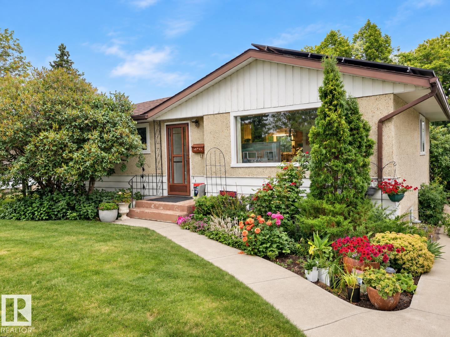8311 160 Street, Edmonton, MLS® # E4509101