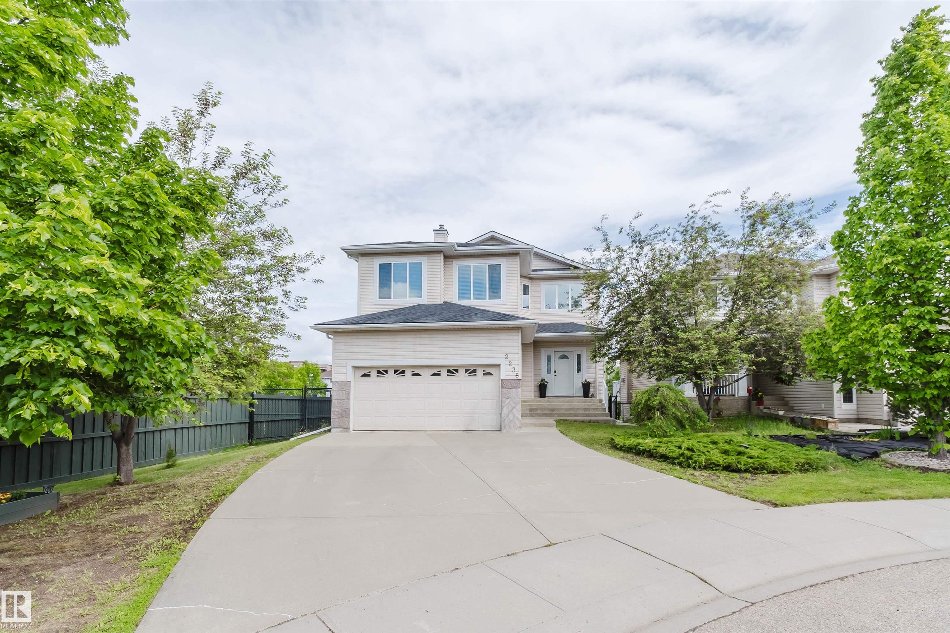 2236 Garnett Court Nw, Edmonton, MLS® # E4509106