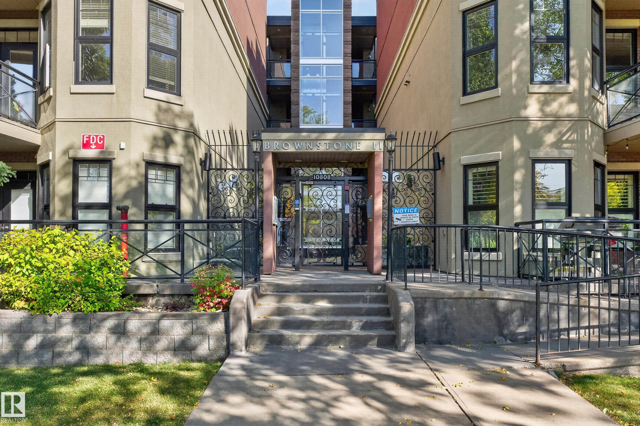 Real Estate Listing MLS E4509598