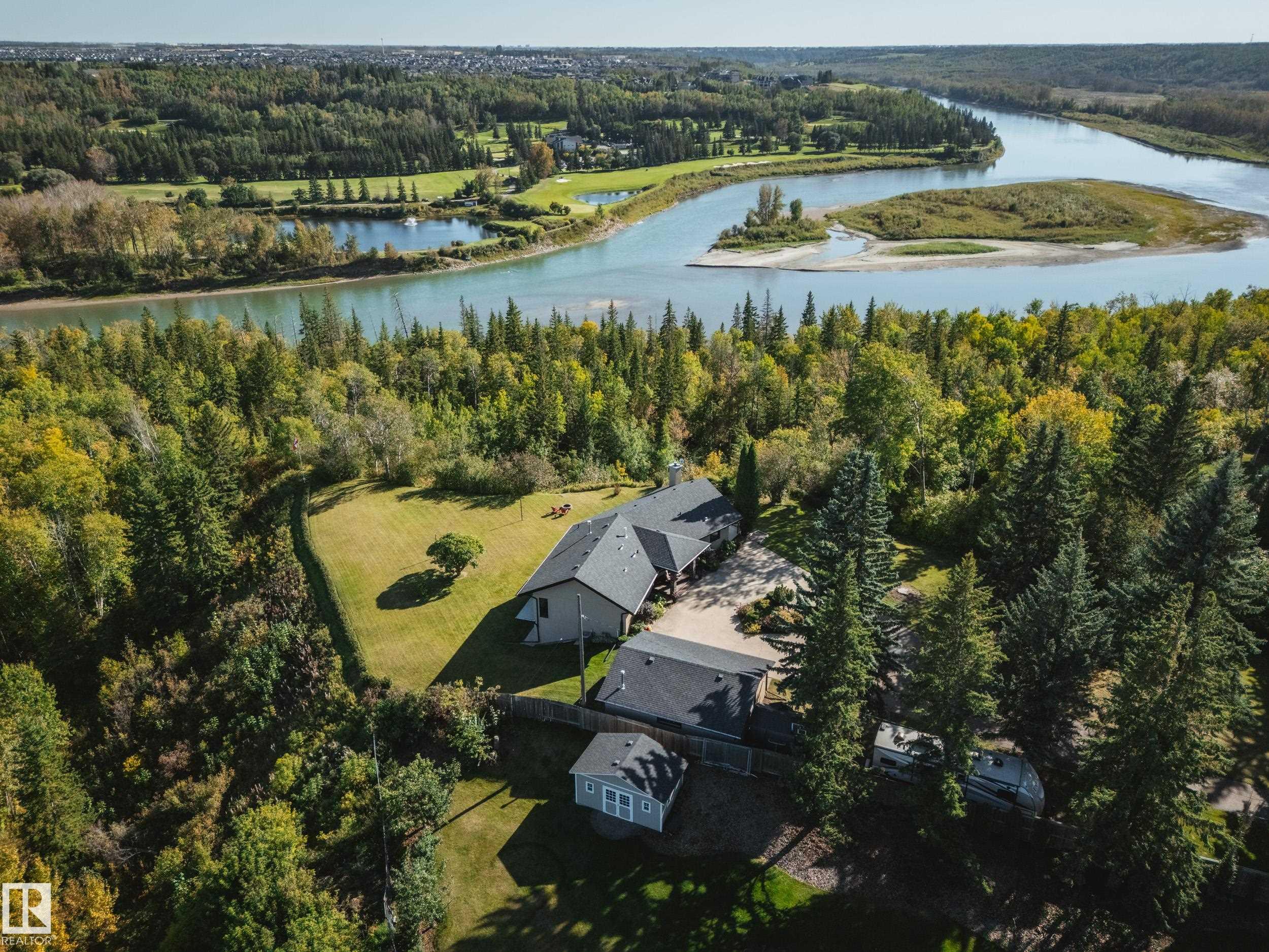 240 Grandisle Point(e), Edmonton, MLS® # E4510211