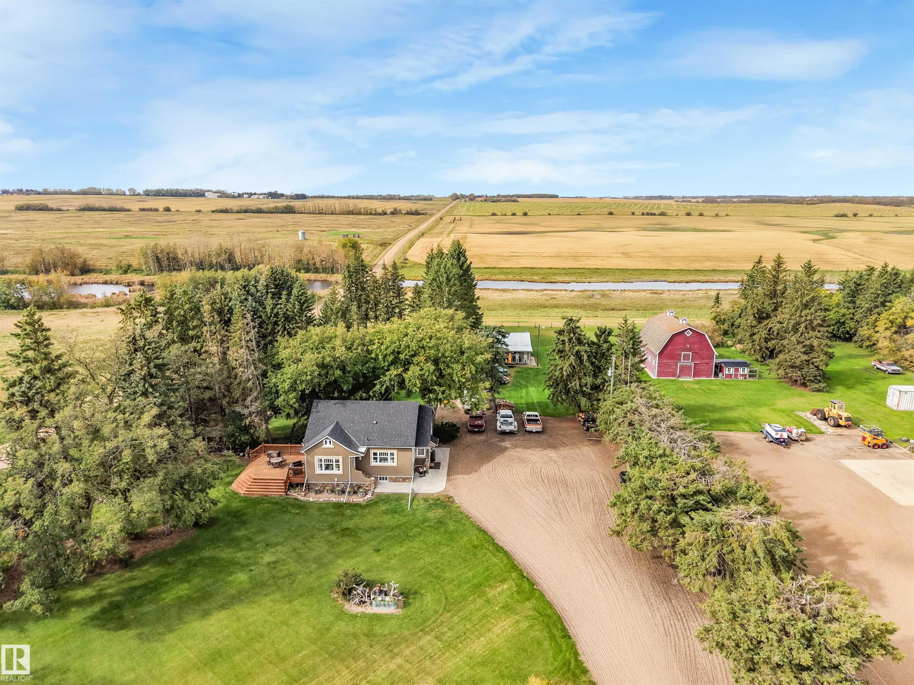 572004 857 Highway, Rural Two Hills County, MLS® # E4510246