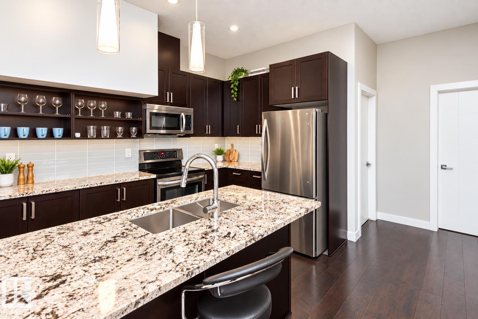404 10238 103 Street, Edmonton, MLS® # E4510275
