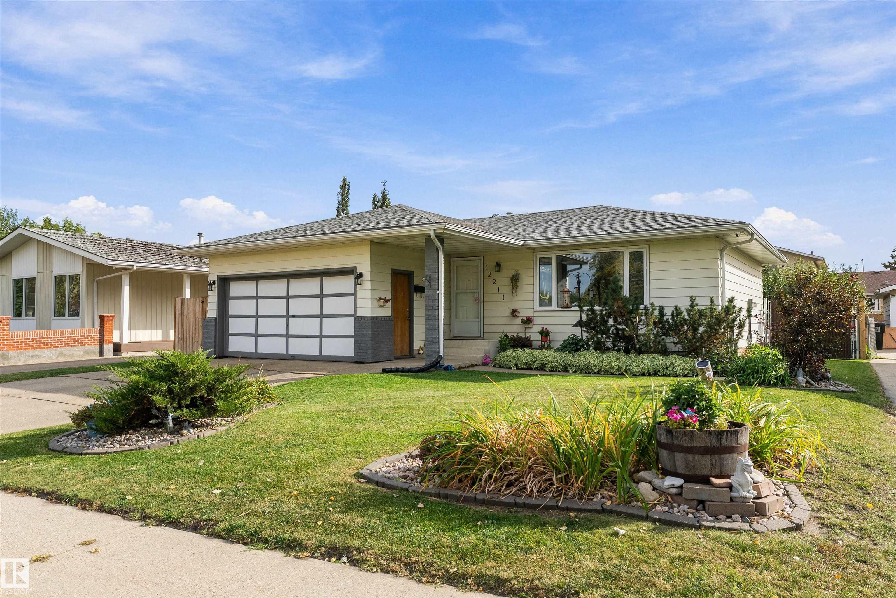 Real Estate Listing MLS E4510670