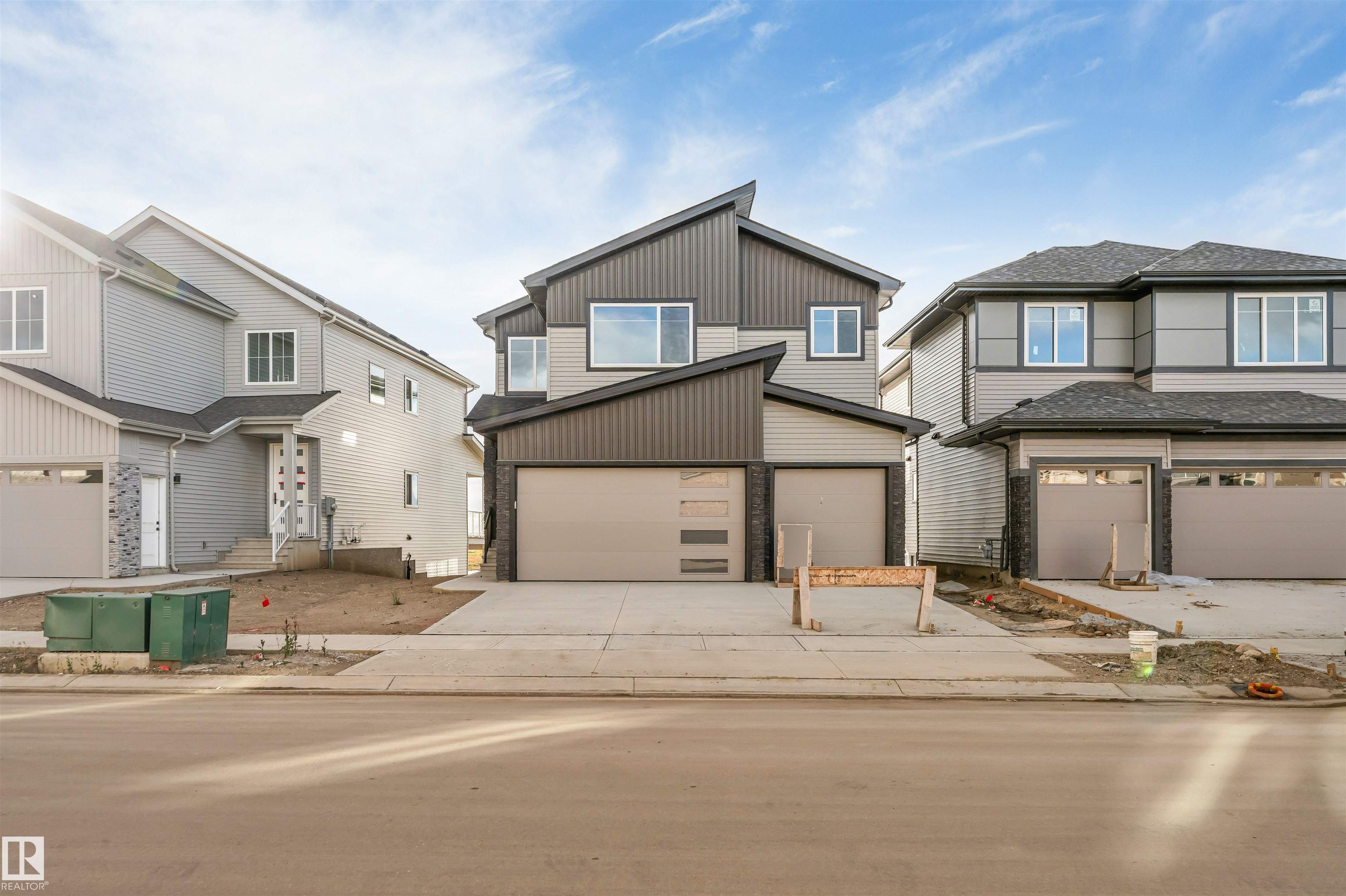 231 Crystal Creek Drive, Leduc, MLS® # E4510672