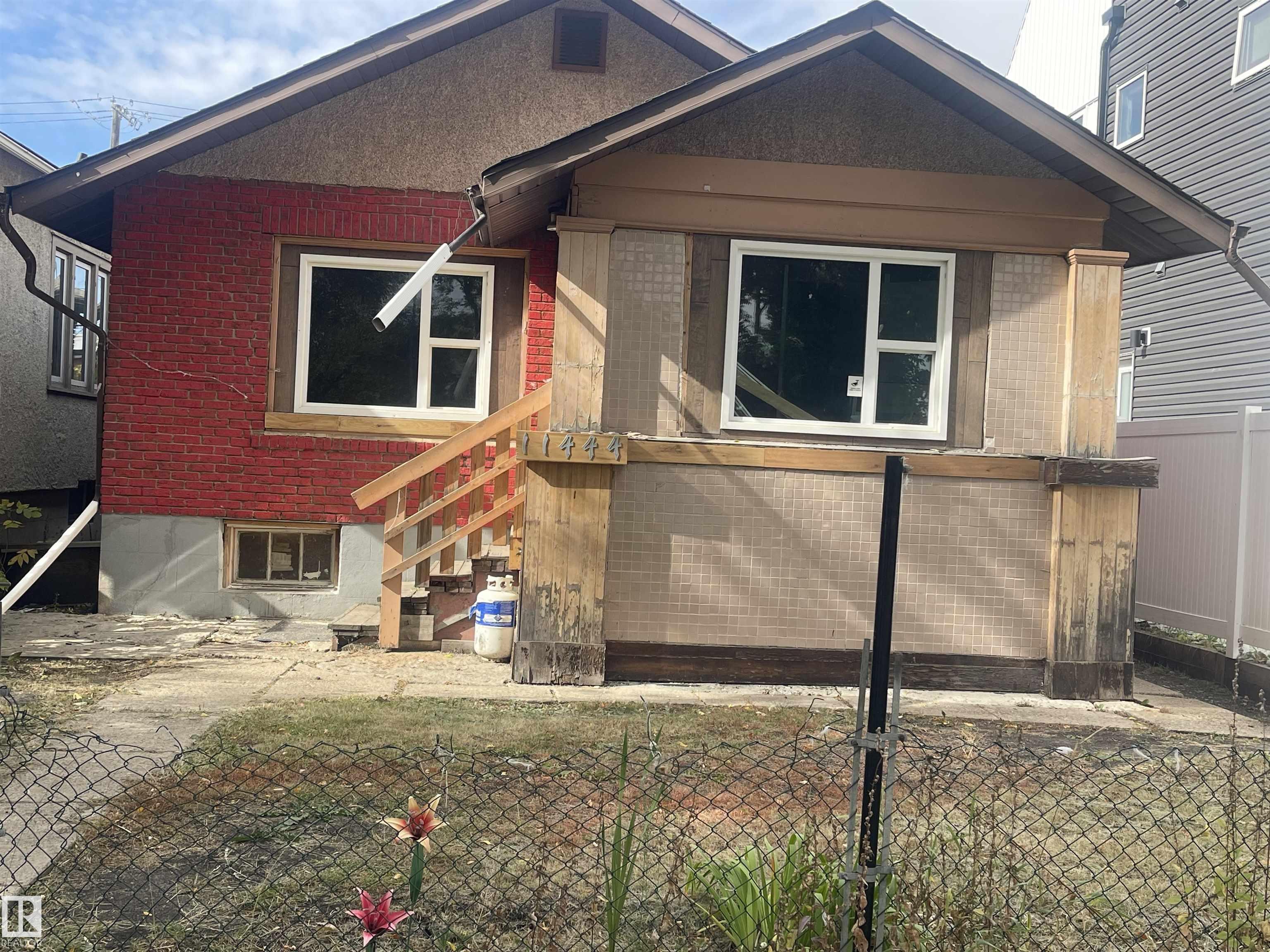 11444 97 Street, Edmonton, MLS® # E4511018