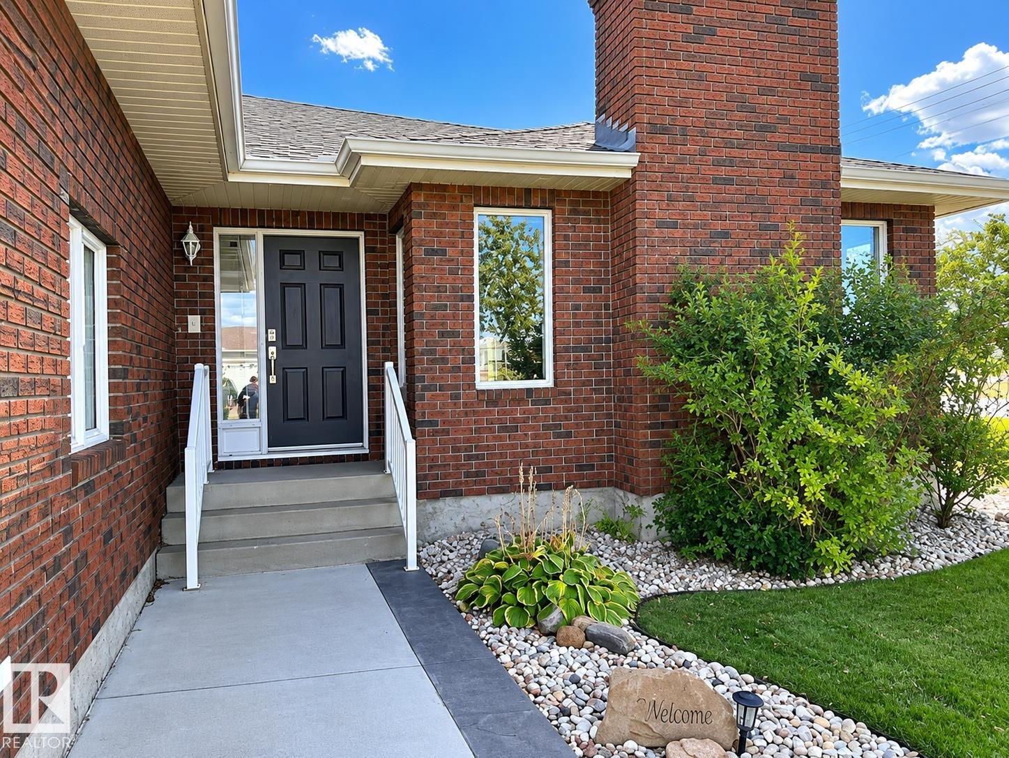 5413 47 Avenue, Vegreville, MLS® # E4511234