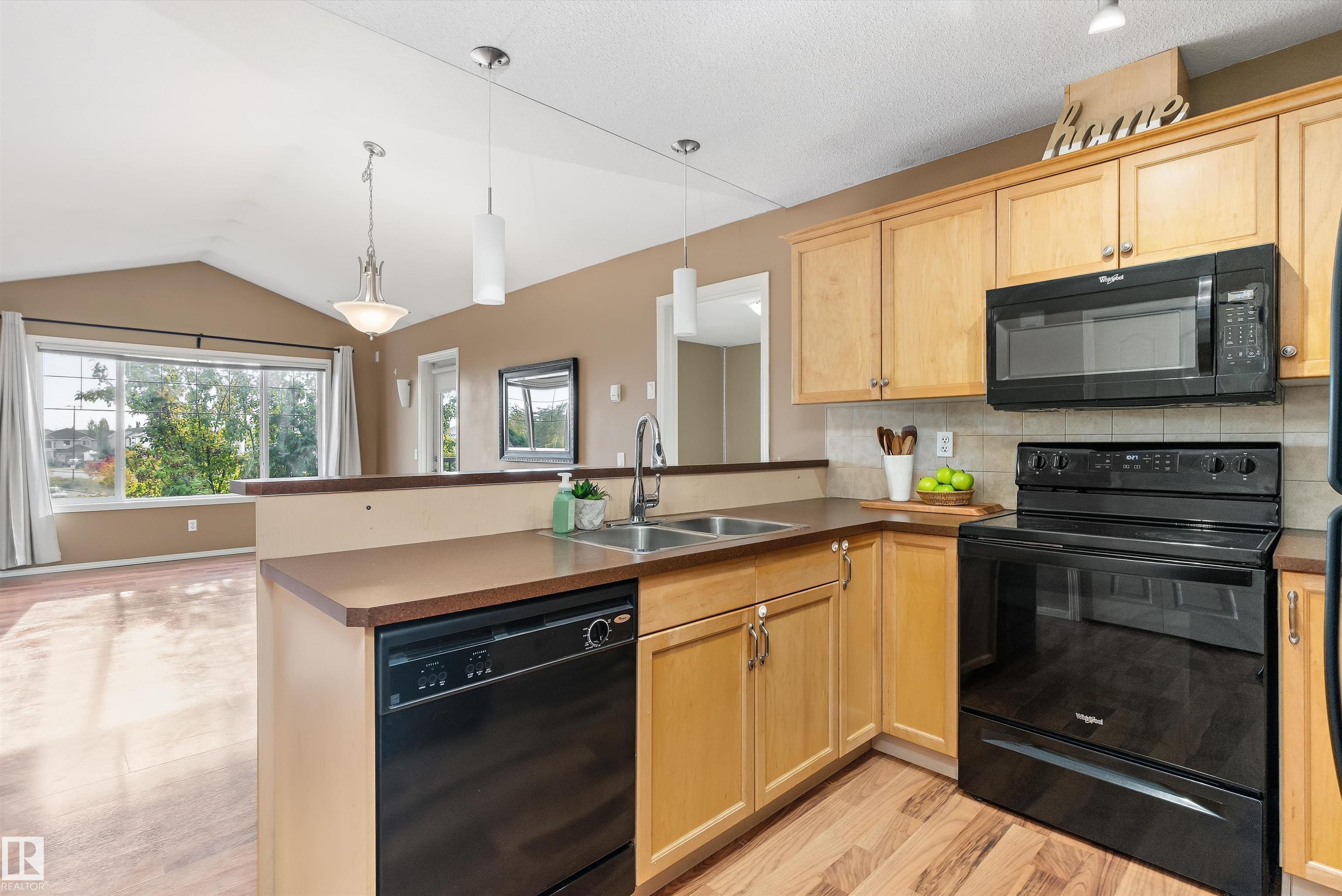 7 671 Silver Berry Road, Edmonton, MLS® # E4511455
