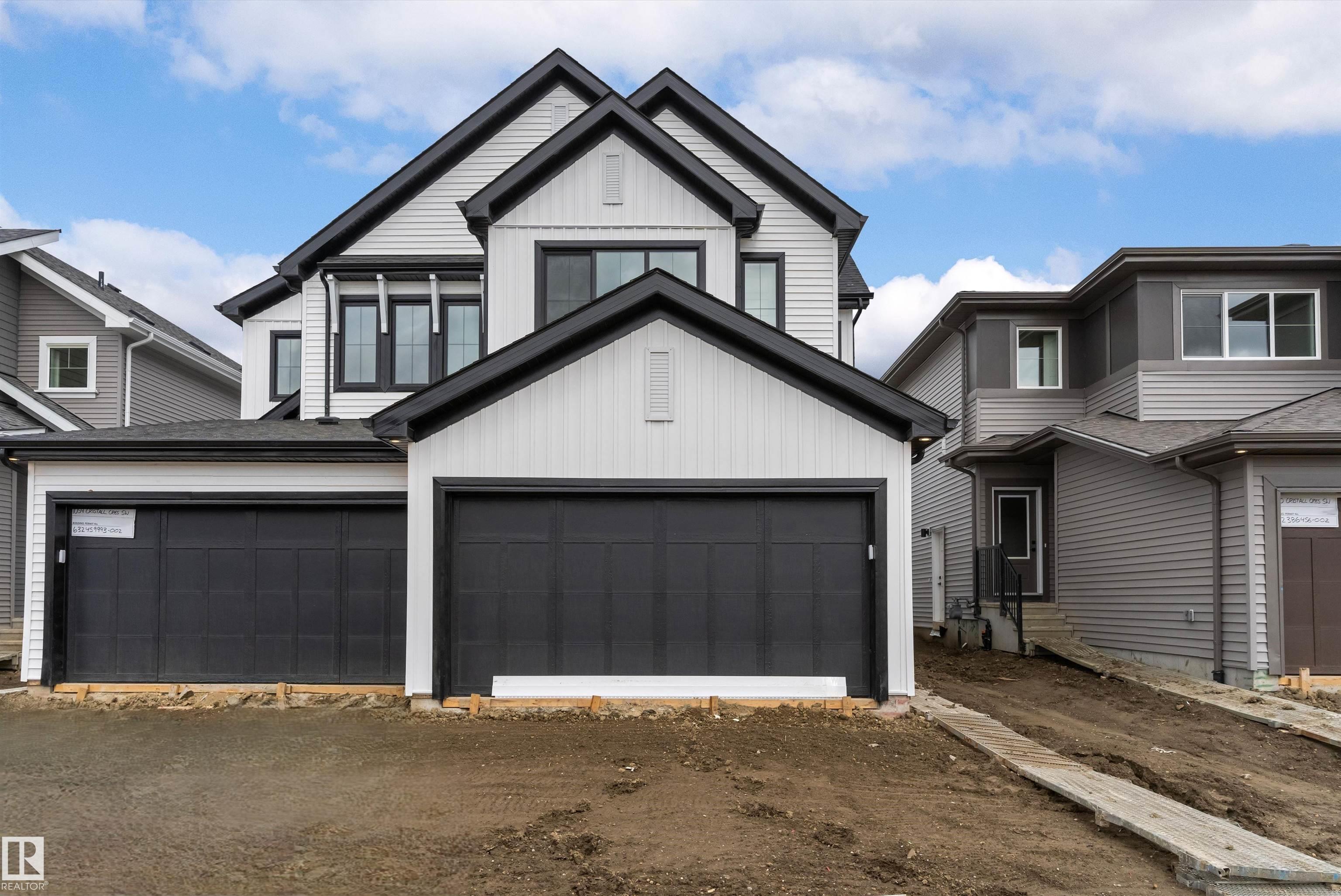 1052 Cristall Crescent, Edmonton, MLS® # E4511608