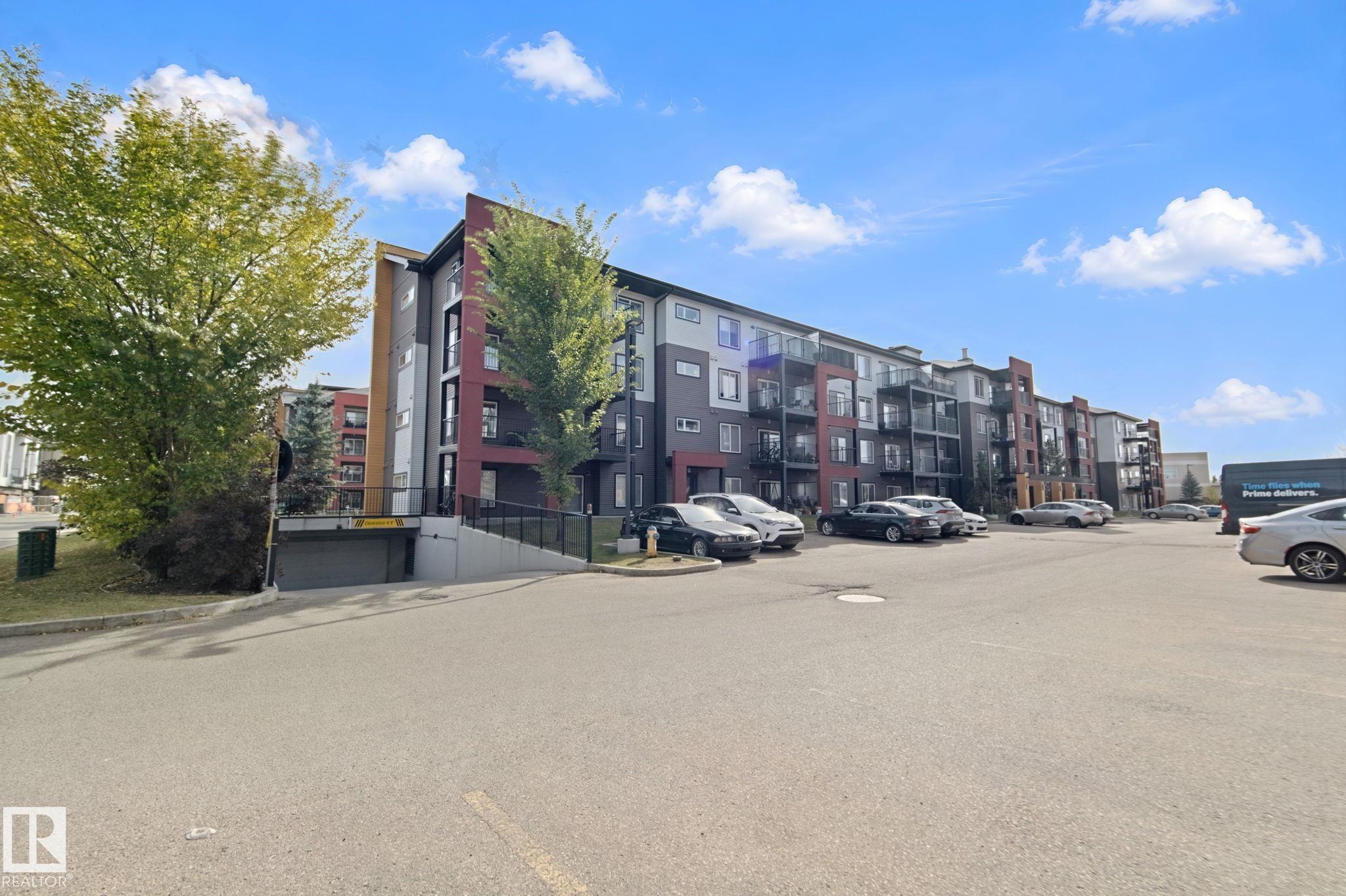 Real Estate Listing MLS E4511708