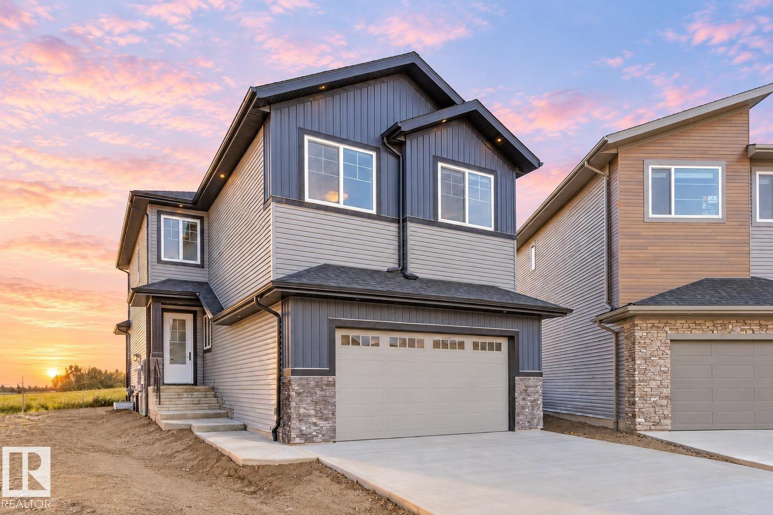 Real Estate Listing MLS E4511977