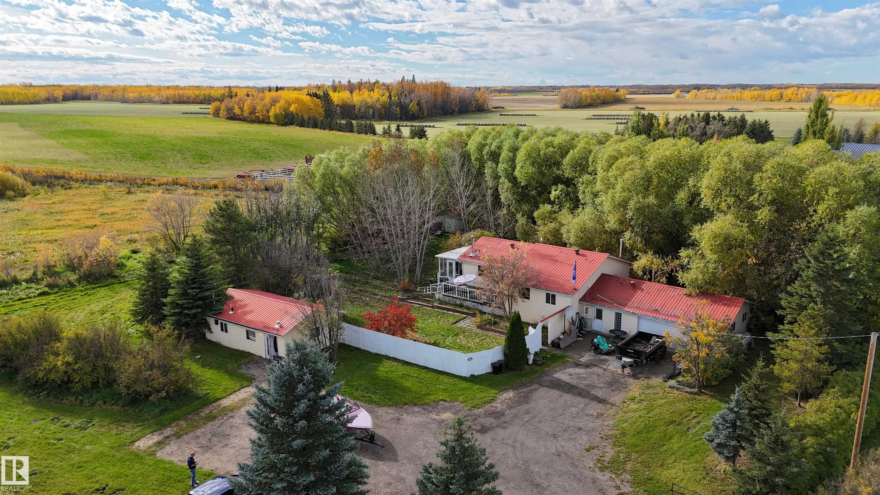 3327 Ste. Anne Trail, Rural Lac Ste. Anne County, MLS® # E4511990