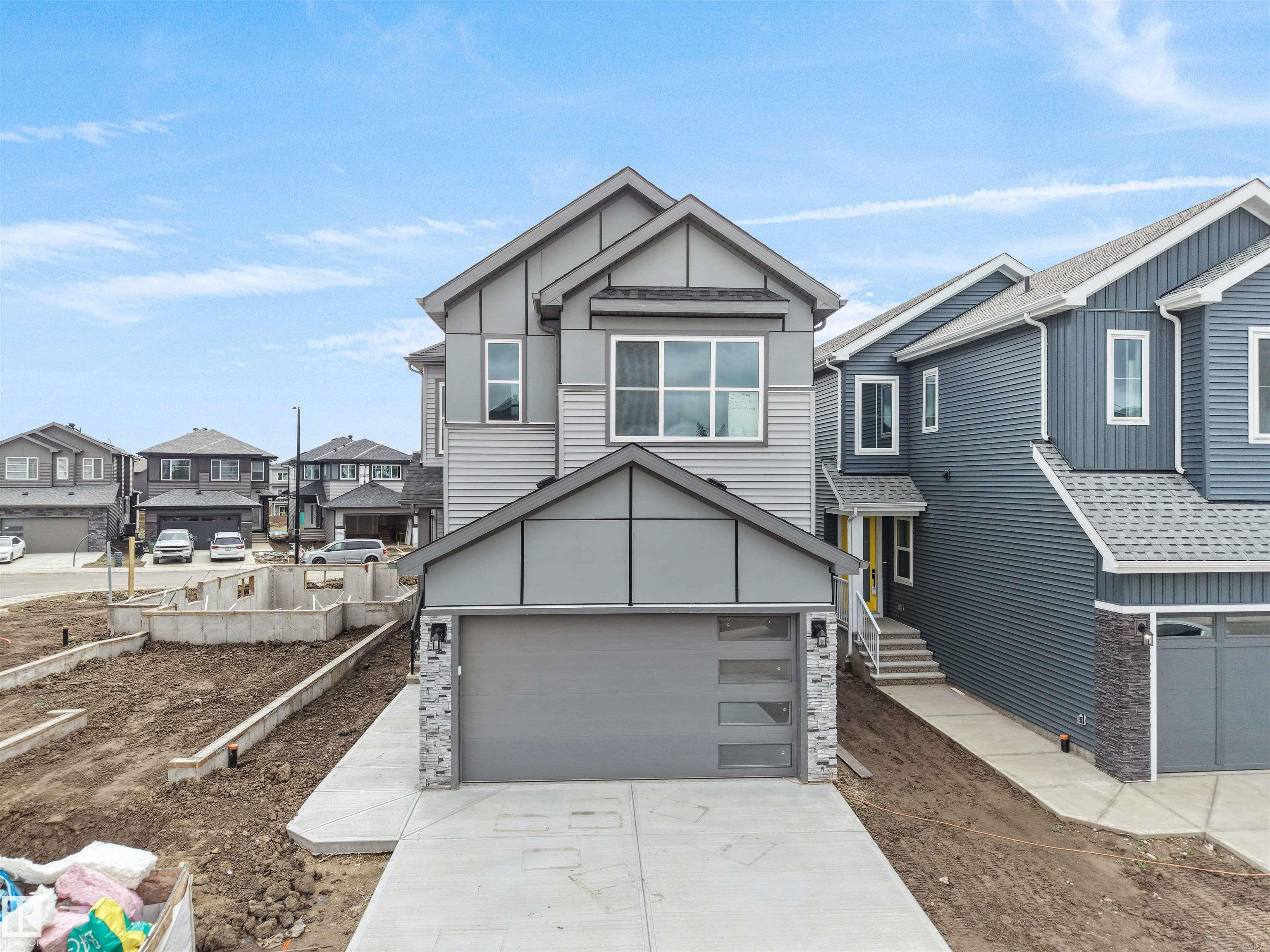 2039 Collip Crescent, Edmonton, MLS® # E4512320