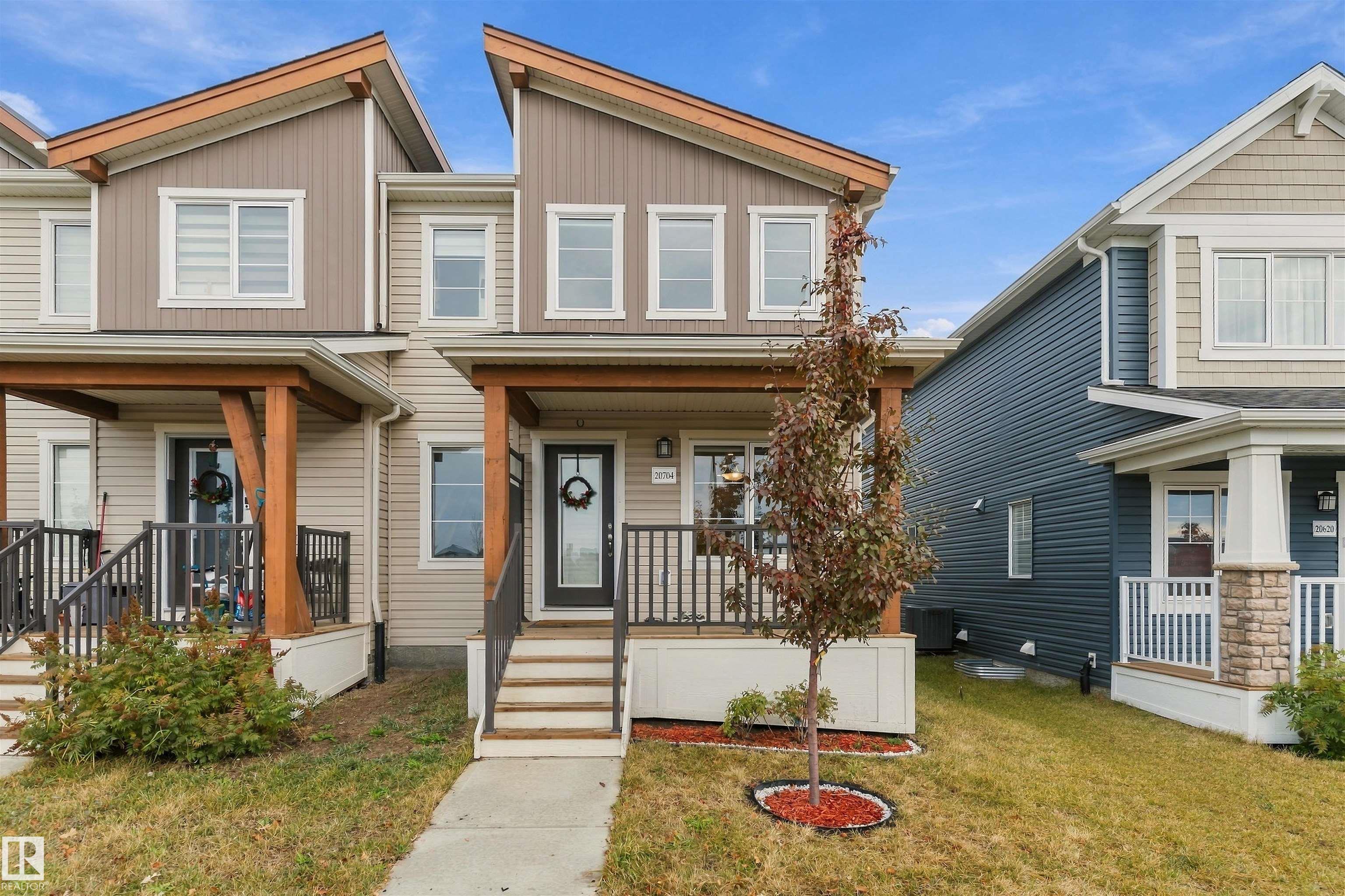 Real Estate Listing MLS E4512654