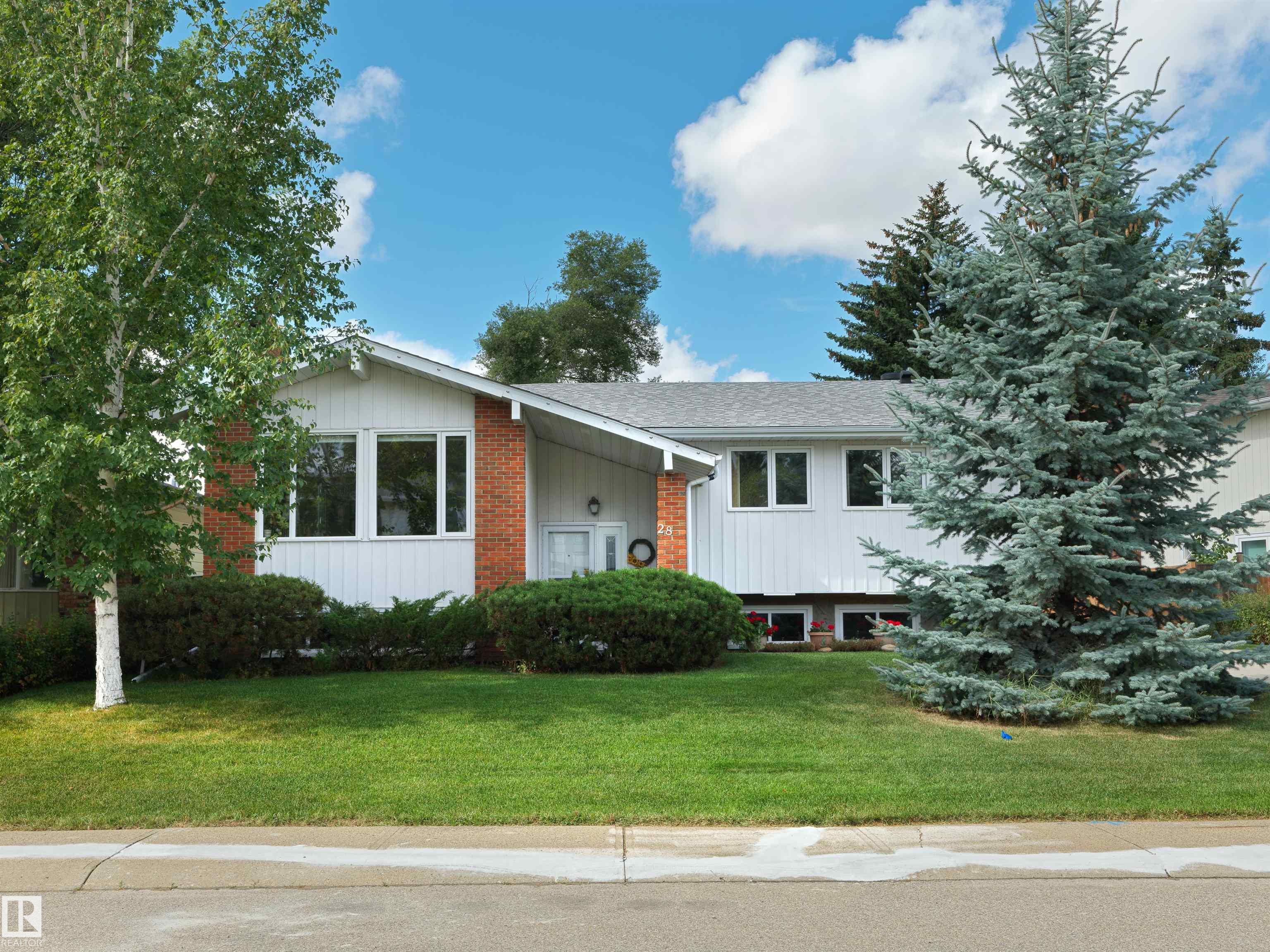 28 Westridge Crescent, Edmonton, MLS® # E4513076