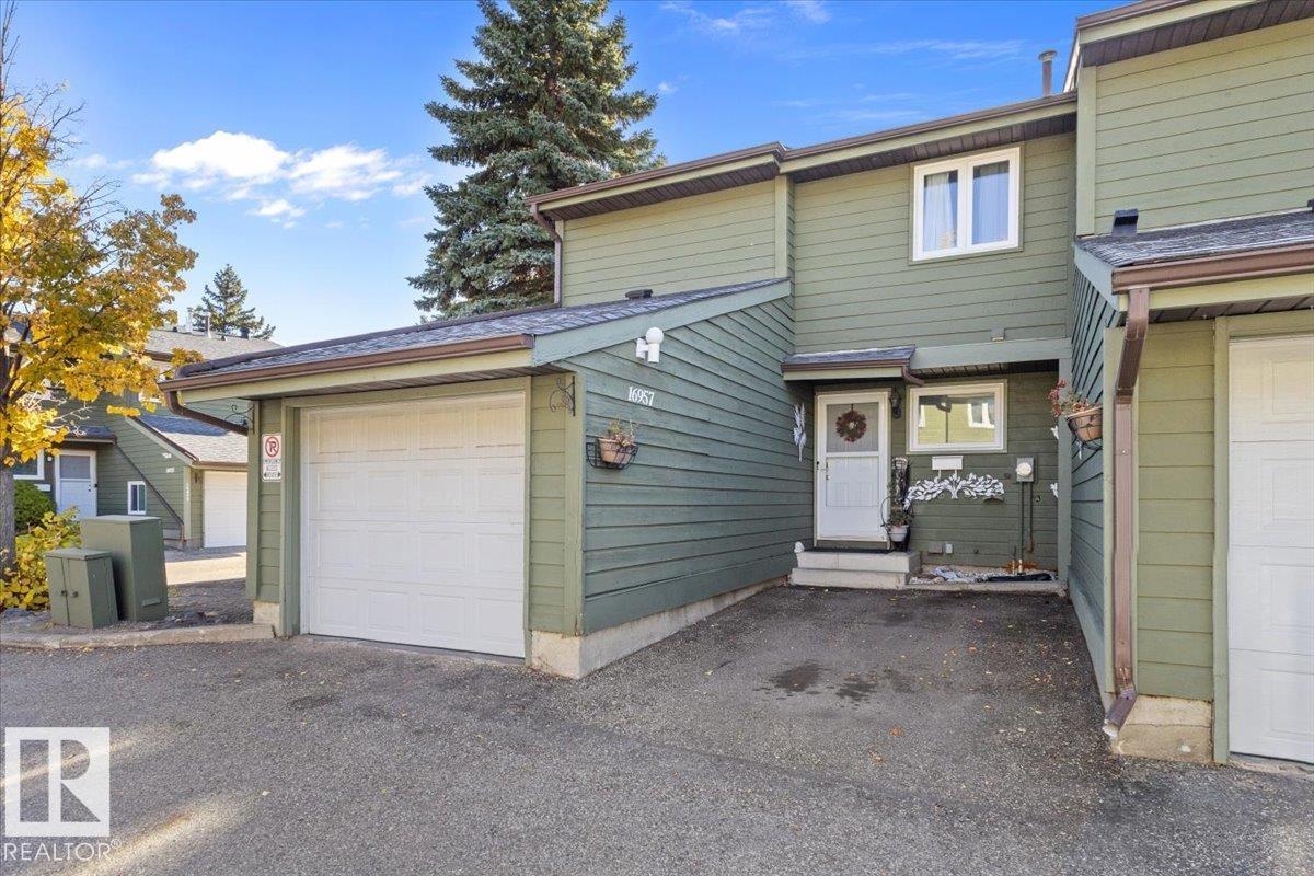 16957 95 Street, Edmonton, MLS® # E4514039