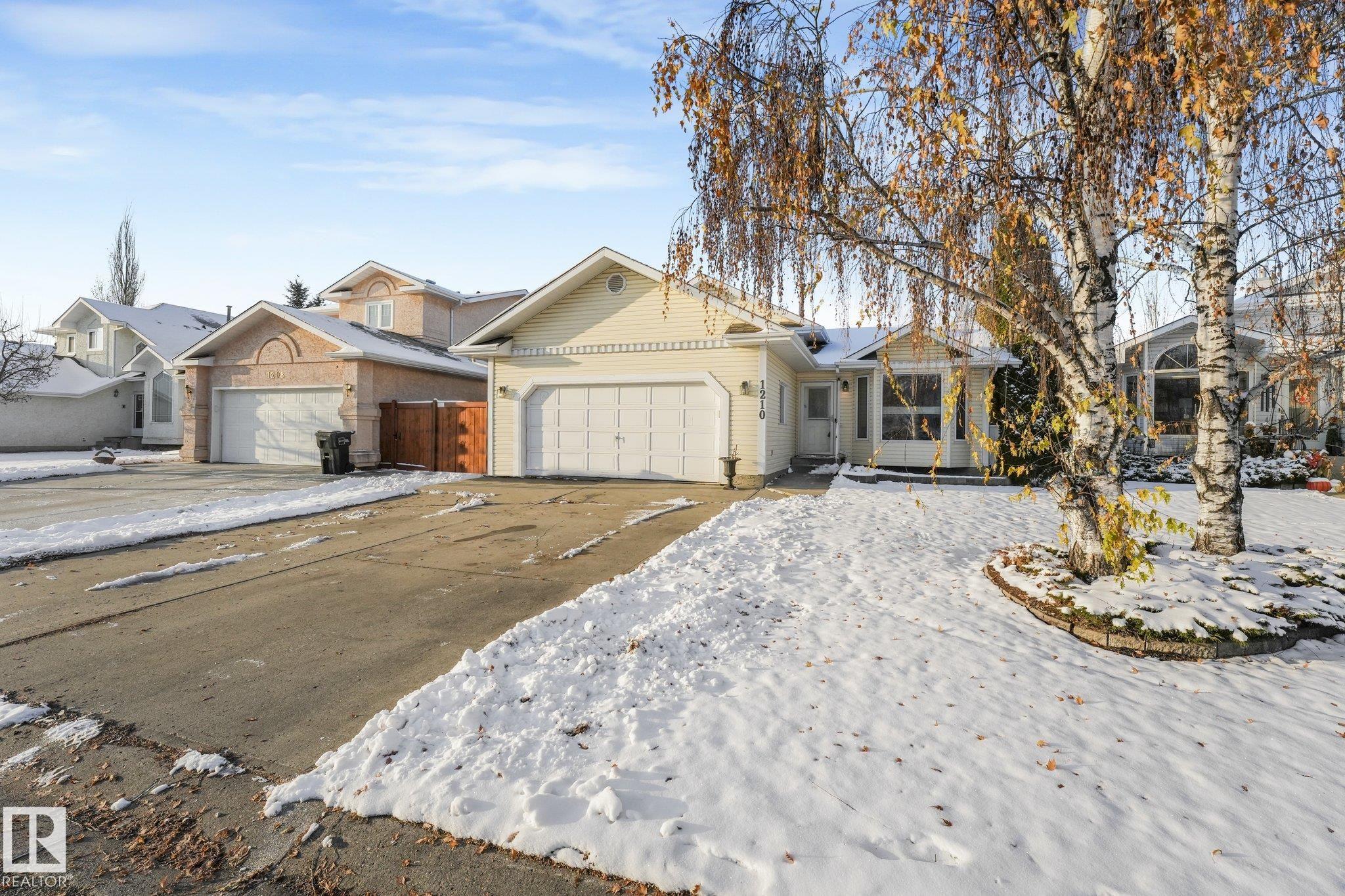 1210 Potter Greens Drive, Edmonton, MLS® # E4514977
