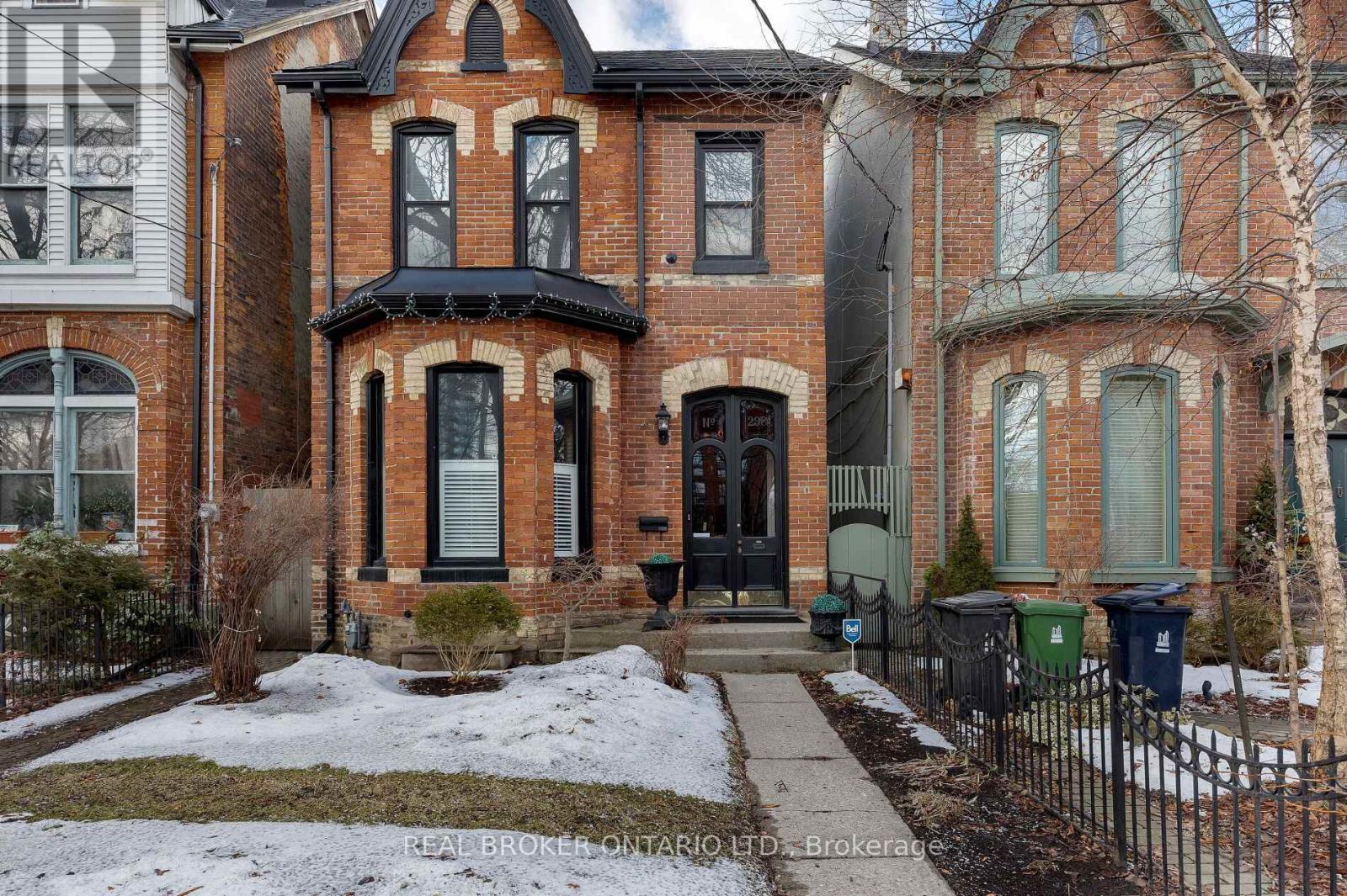 MLS® listing #28033350 for sale located at 298 BERKELEY STREET