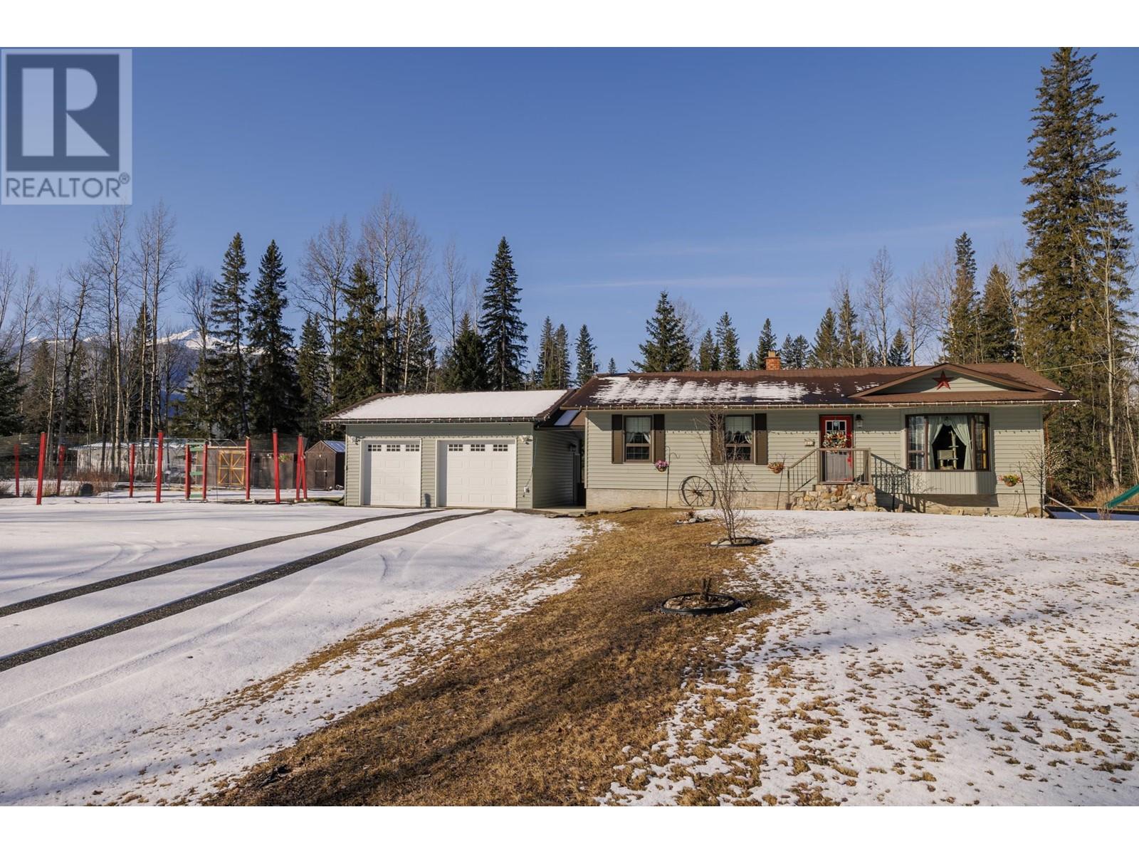 MLS® listing #28053252 for sale located at 875 BRIDGE ROAD