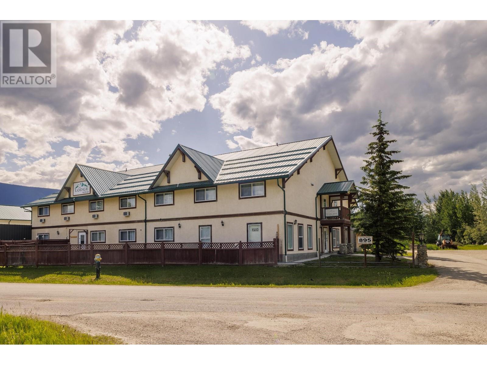 MLS® listing #28117075 for sale located at 895 AIRPORT ROAD