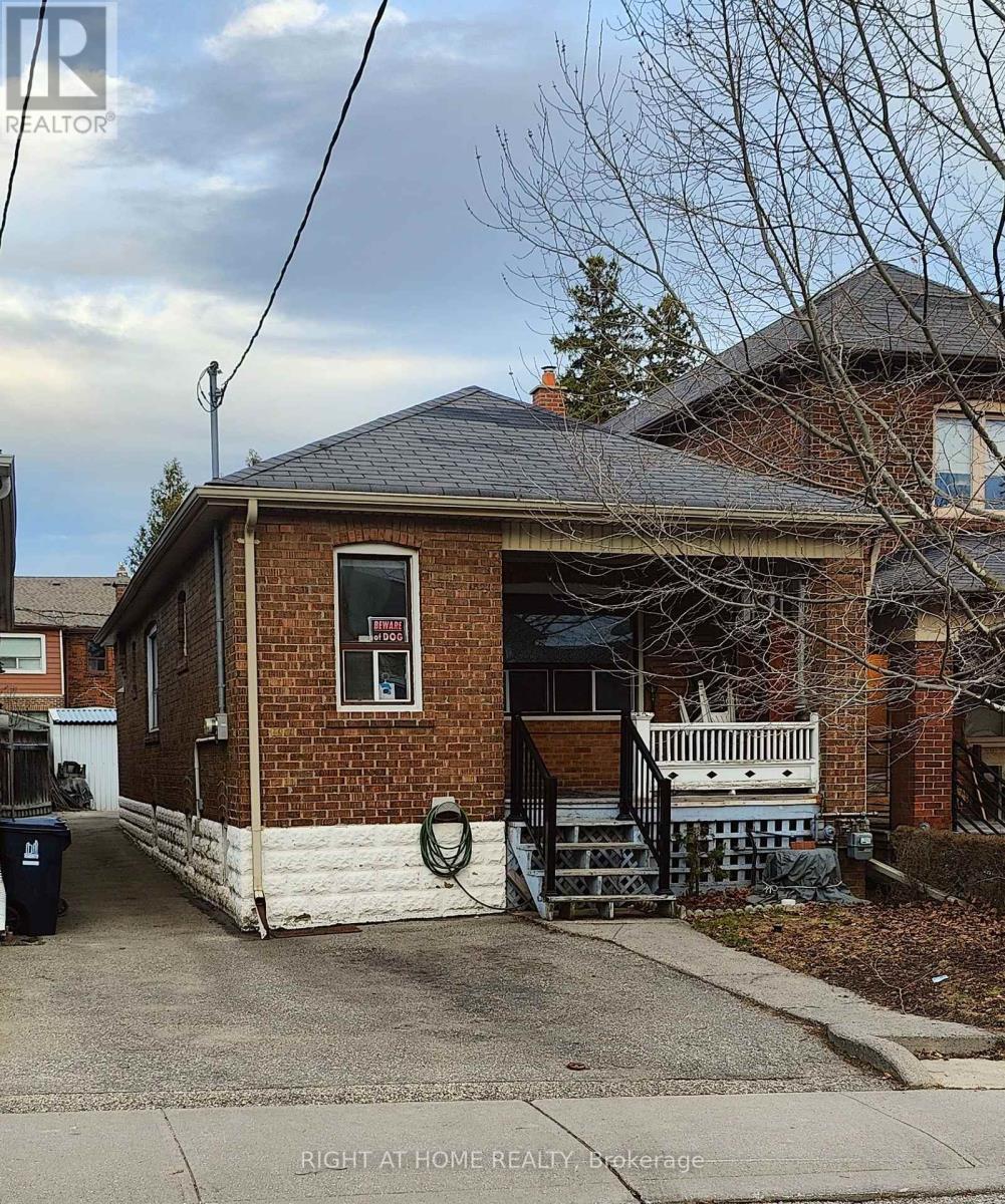 MLS® listing #28128313 for sale located at 315 ARLINGTON AVENUE