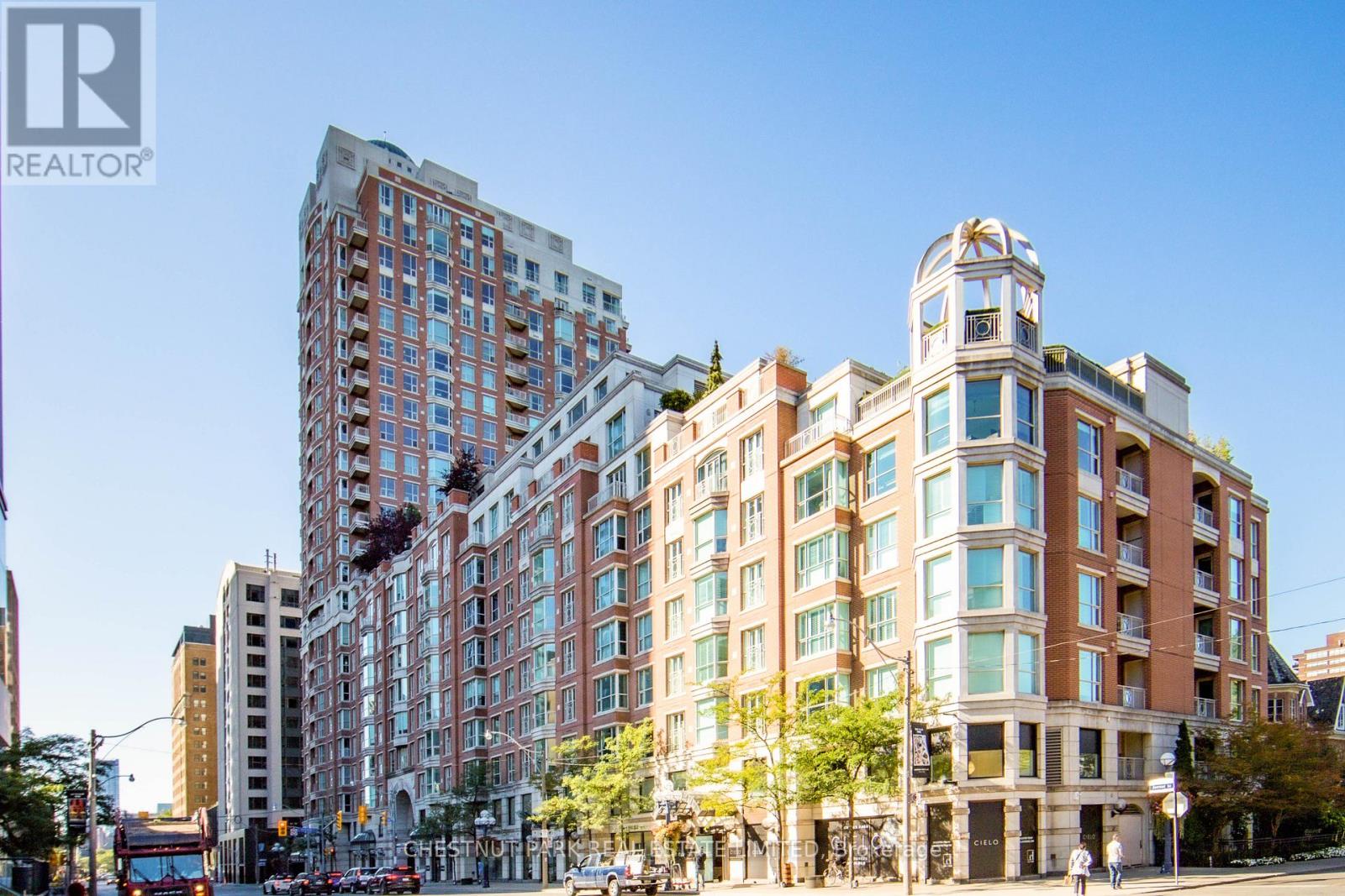 MLS® listing #28182323 for sale located at 400 - 38 AVENUE ROAD