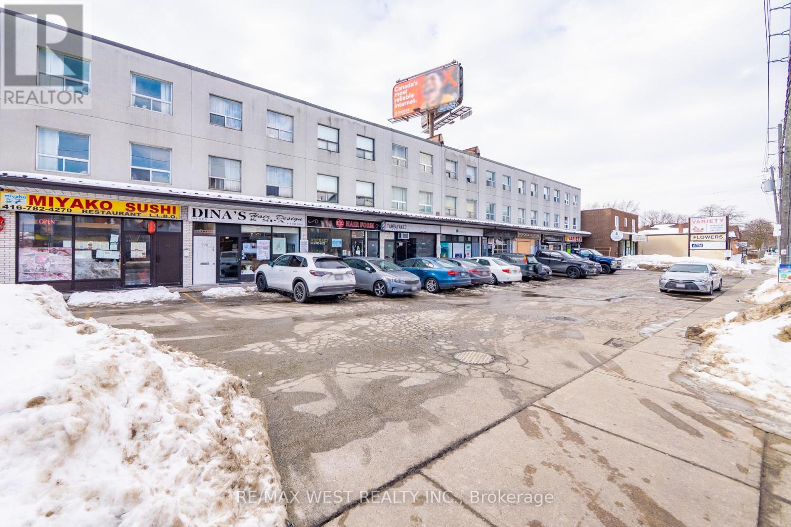 MLS® listing #28328399 for sale located at 578 MARLEE AVENUE