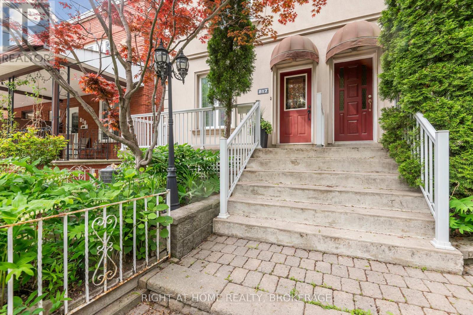 MLS® listing #28348133 for sale located at 812 GLADSTONE AVENUE