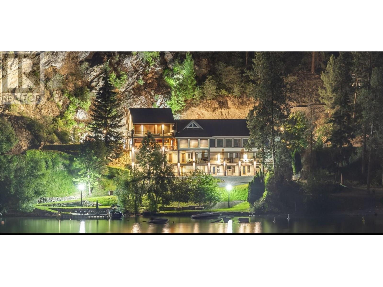 MLS® listing #28404865 for sale located at 15010 & 15020 Tamarack Drive