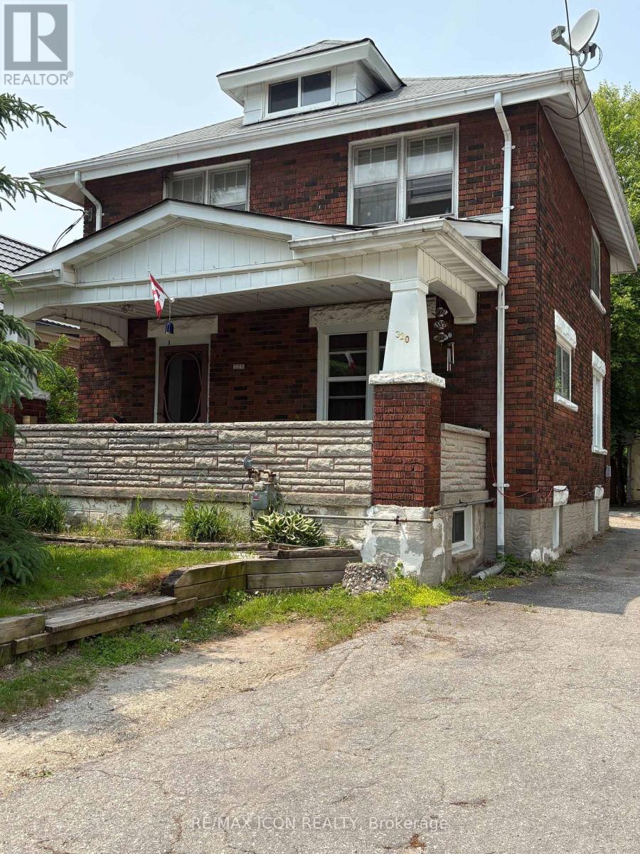 MLS® listing #28424829 for sale located at 320 GUELPH STREET