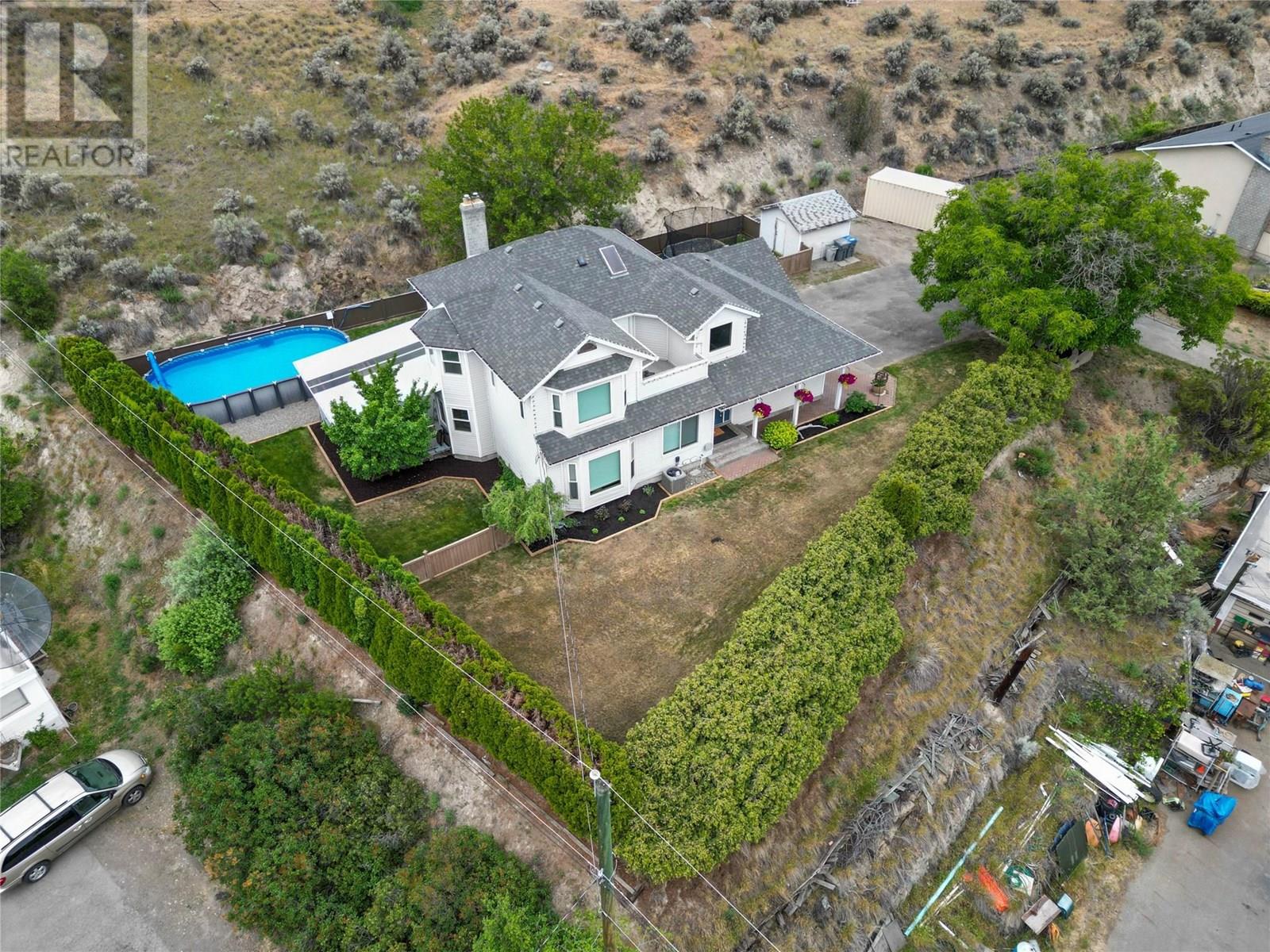 MLS® listing #28465363 for sale located at 865 Alview Crescent