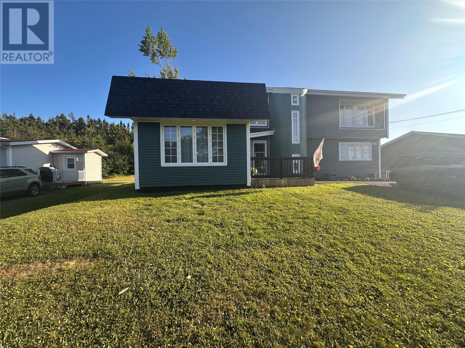 MLS® listing #28536951 for sale located at 274 Marine Drive