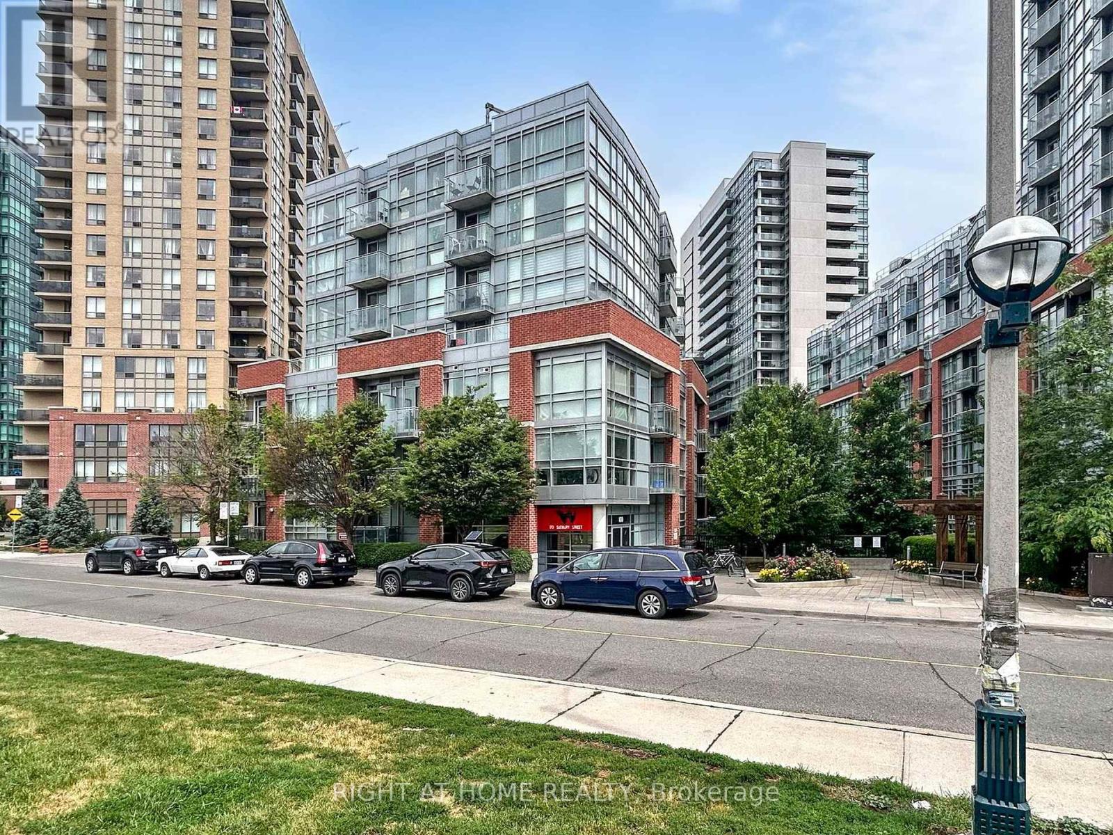 MLS® listing #28544743 for sale located at 415 - 170 SUDBURY STREET