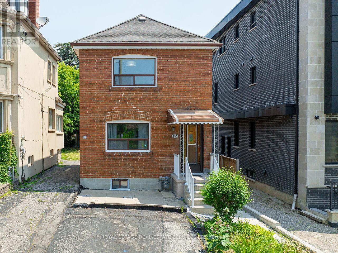 MLS® listing #28563284 for sale located at 393 GLENHOLME AVENUE