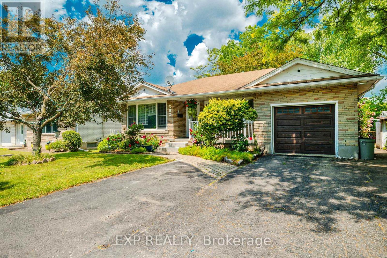 MLS® listing #28568183 for sale located at 392 FISCHER HALLMAN ROAD